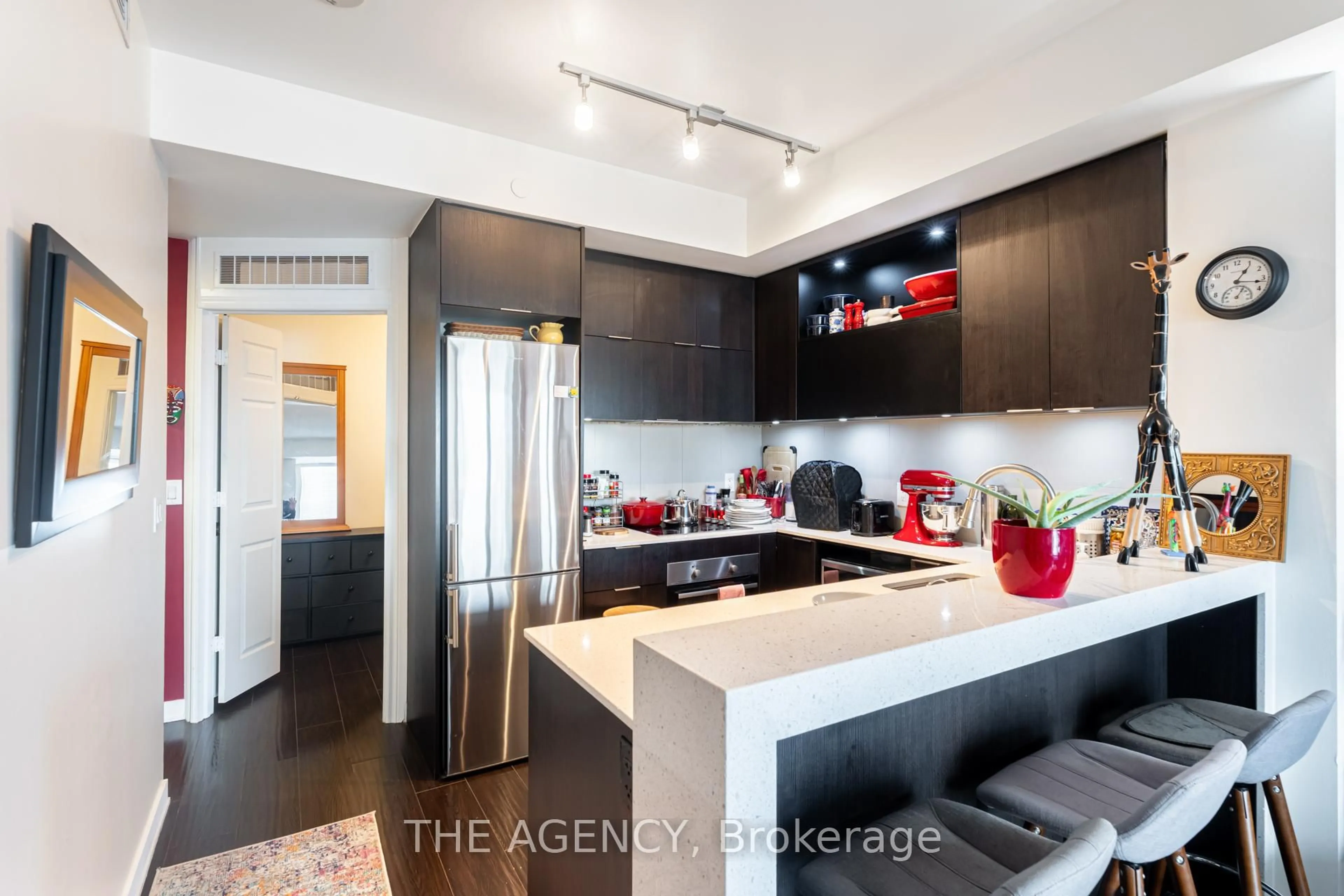 Open concept kitchen, unknown for 55 Regent Park Blvd #801, Toronto Ontario M5A 0C2