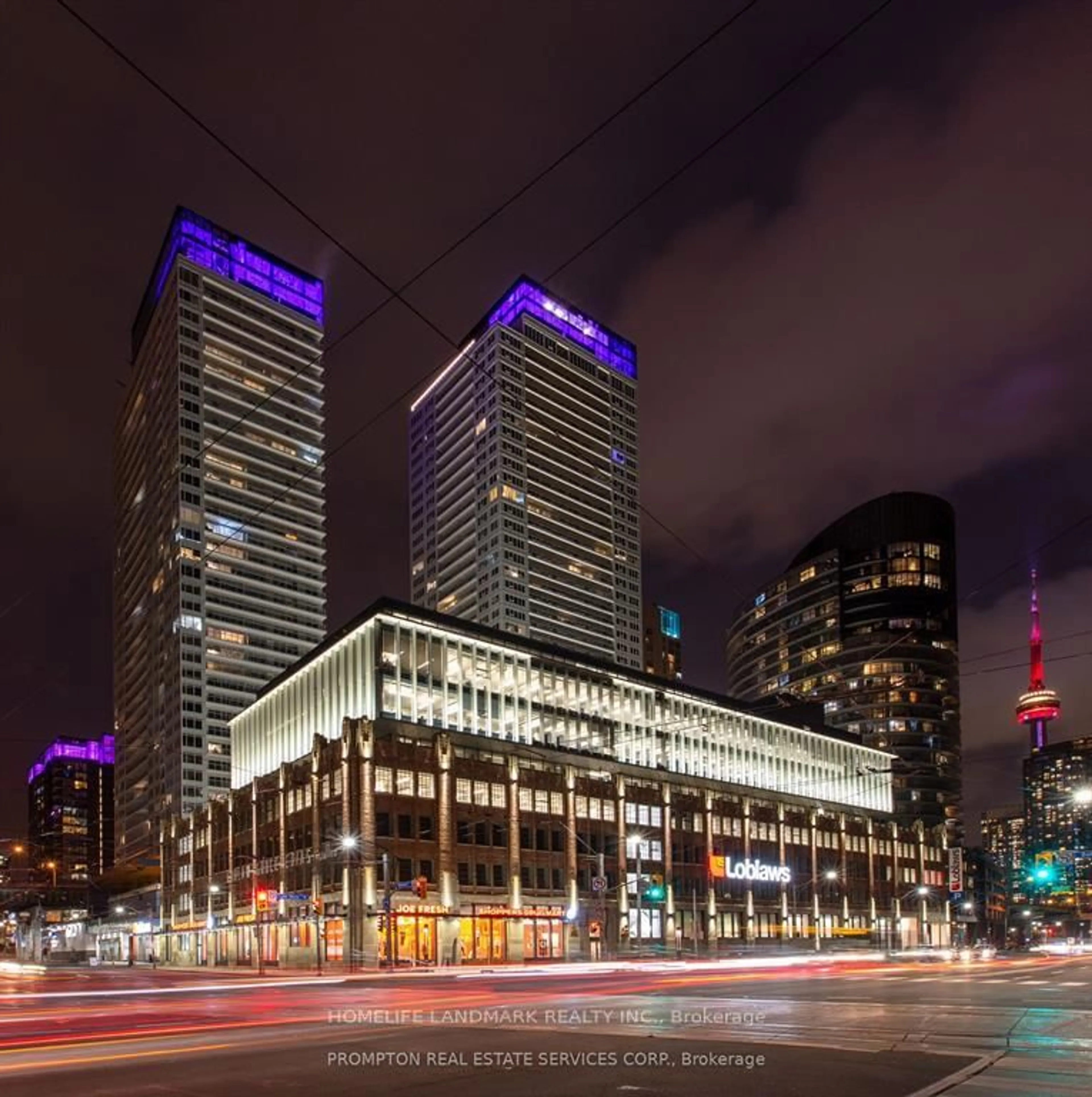 Blurry image for 17 Bathurst St #3703, Toronto Ontario M5V 0N1
