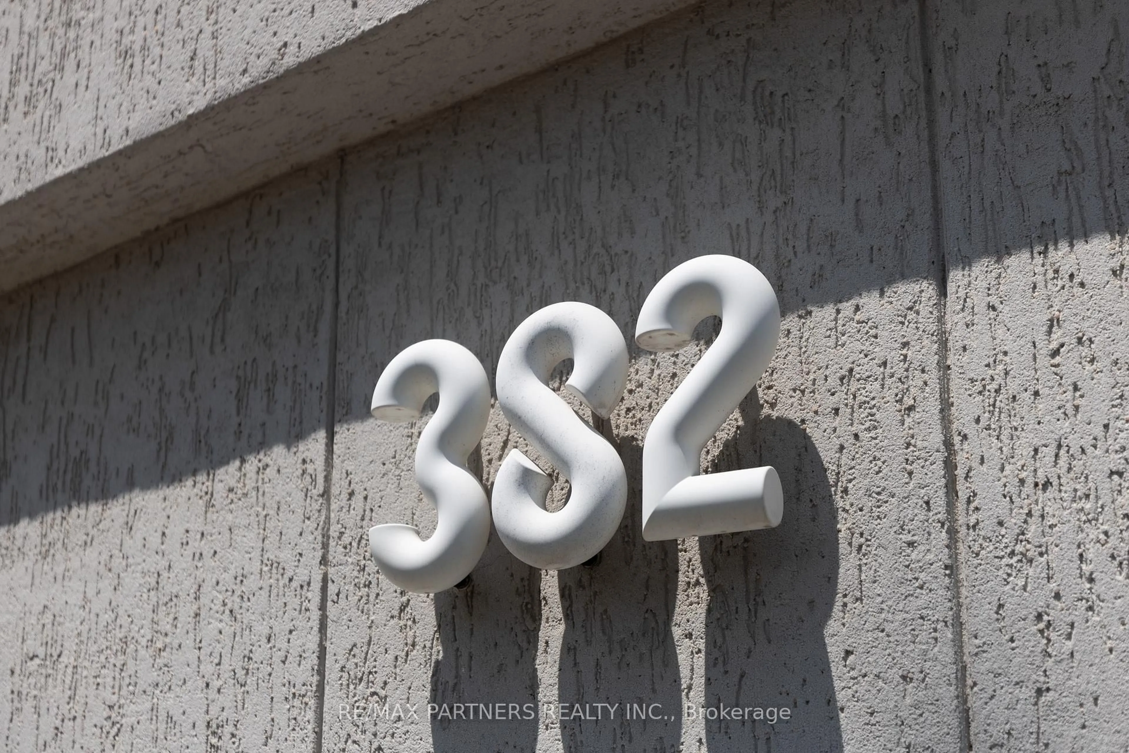 Unknown for 382 Parkview Ave, Toronto Ontario M2N 3Z8