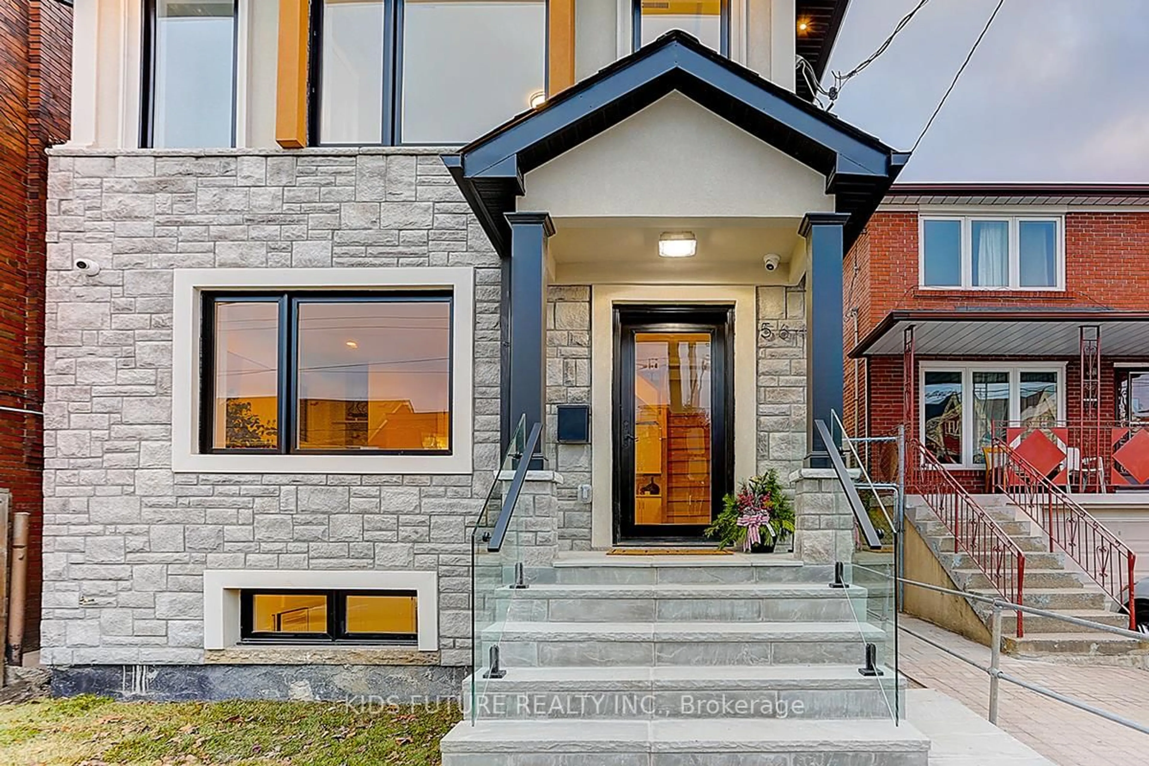 Home with brick exterior material, street for 564 Dufferin St, Toronto Ontario M6K 2A9