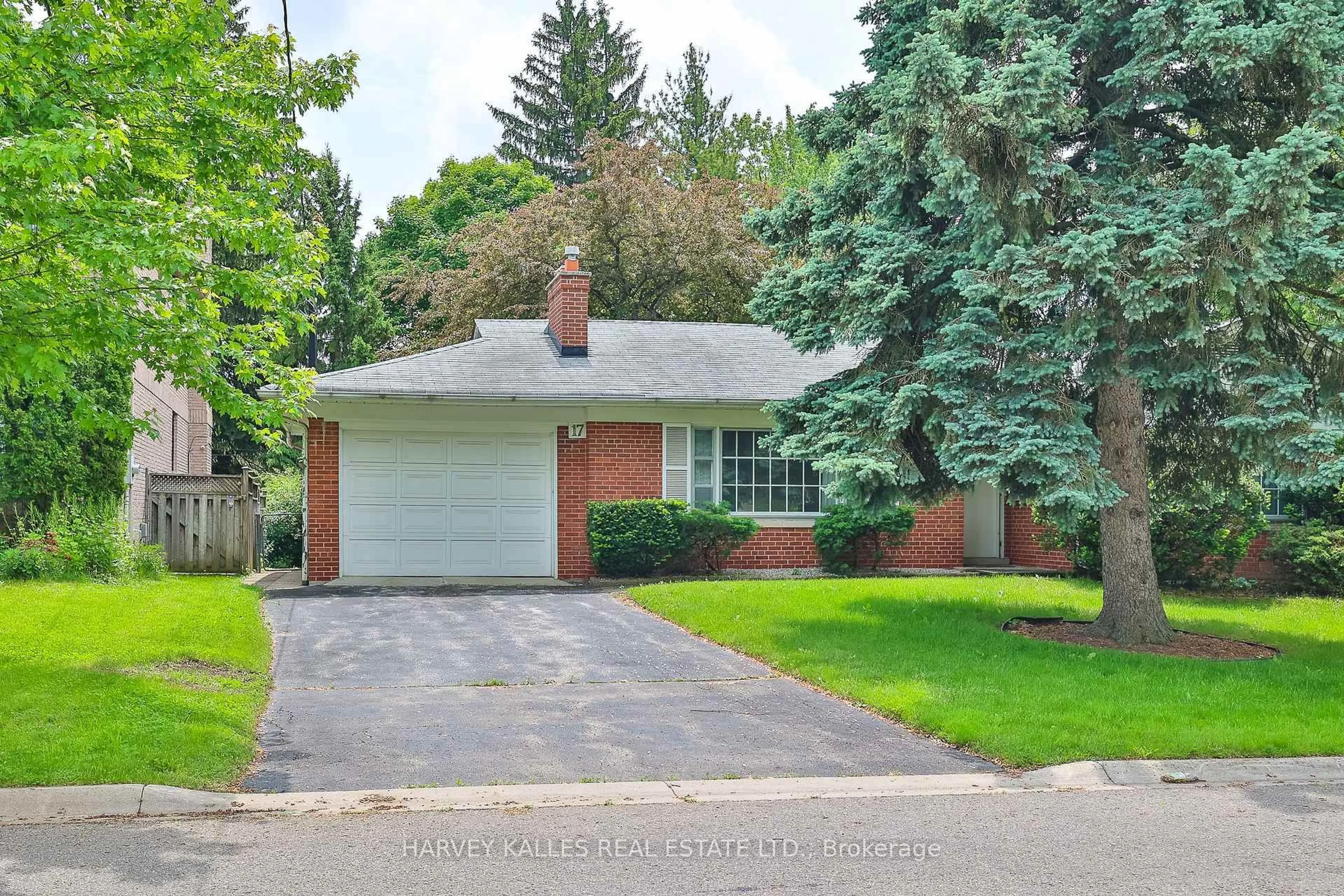 Home with brick exterior material, street for 17 Munro Blvd, Toronto Ontario M2L 1C1