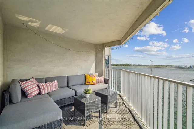Additional property image - 401 Queens Quay Unit 503