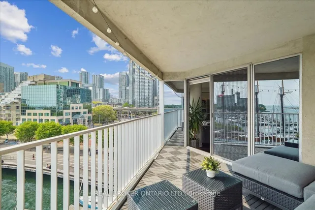 Additional property image - 401 Queens Quay Unit 503