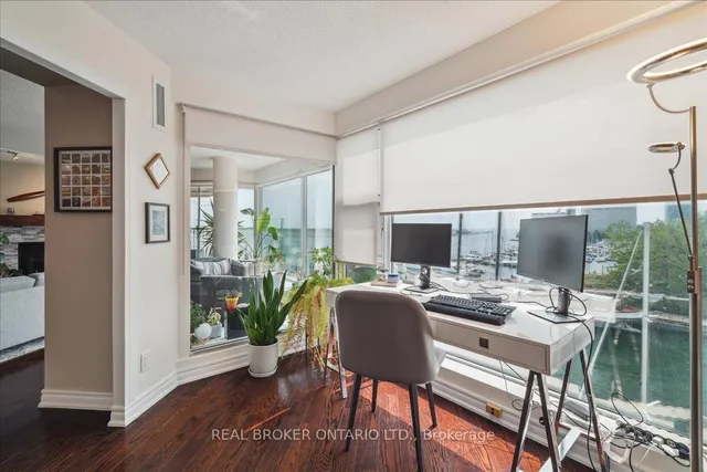 Additional property image - 401 Queens Quay Unit 503