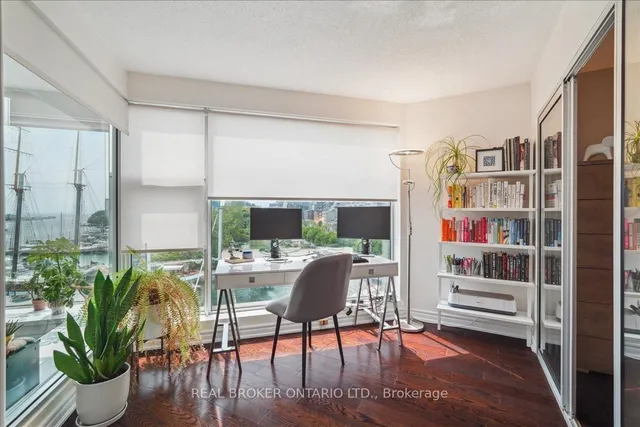 Additional property image - 401 Queens Quay Unit 503