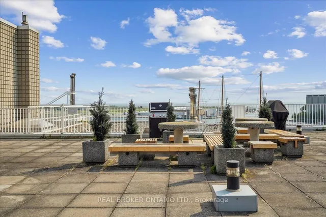 Additional property image - 401 Queens Quay Unit 503