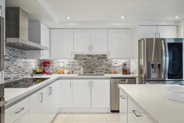 Additional property image - 401 Queens Quay Unit 503