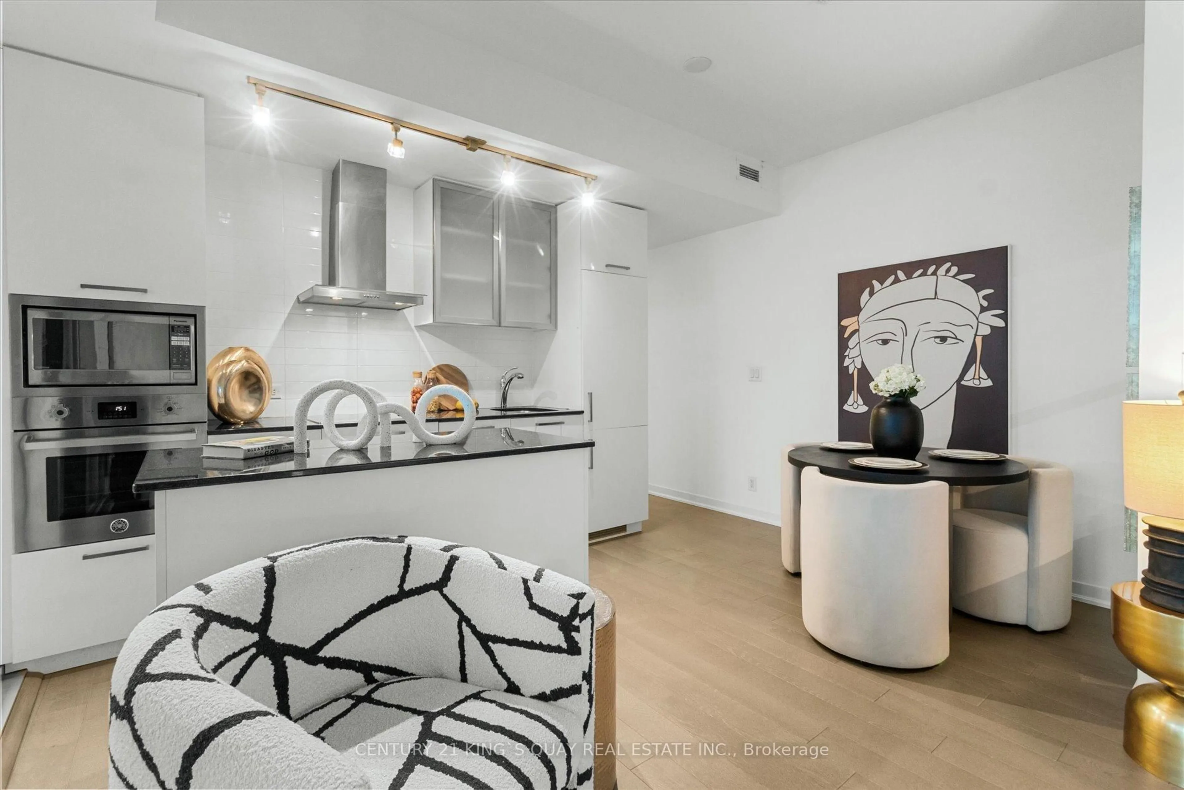 Open concept kitchen, unknown for 12 York St #2410, Toronto Ontario M5J 0A9
