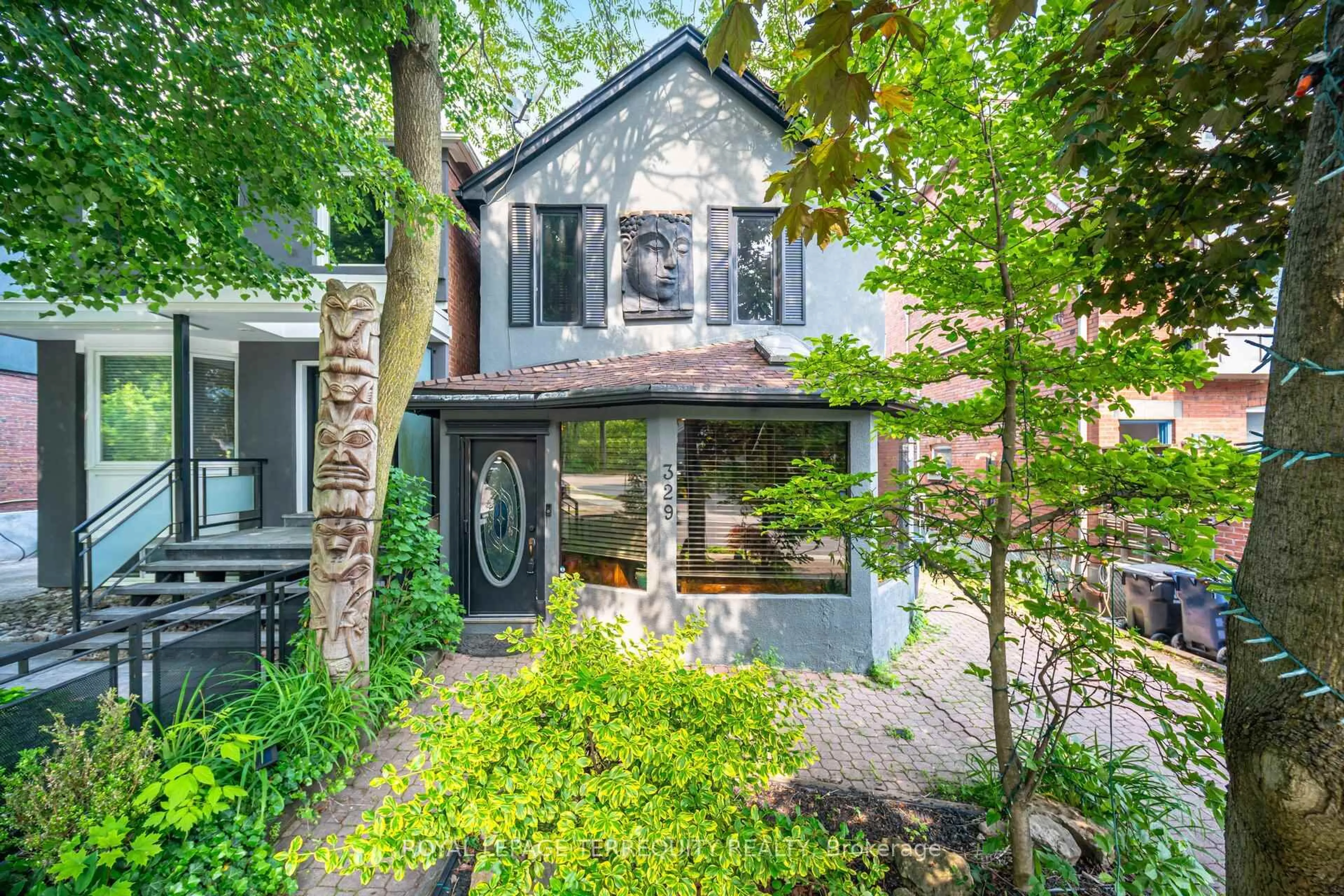 Unknown for 329 Glen Rd, Toronto Ontario M4W 2X4