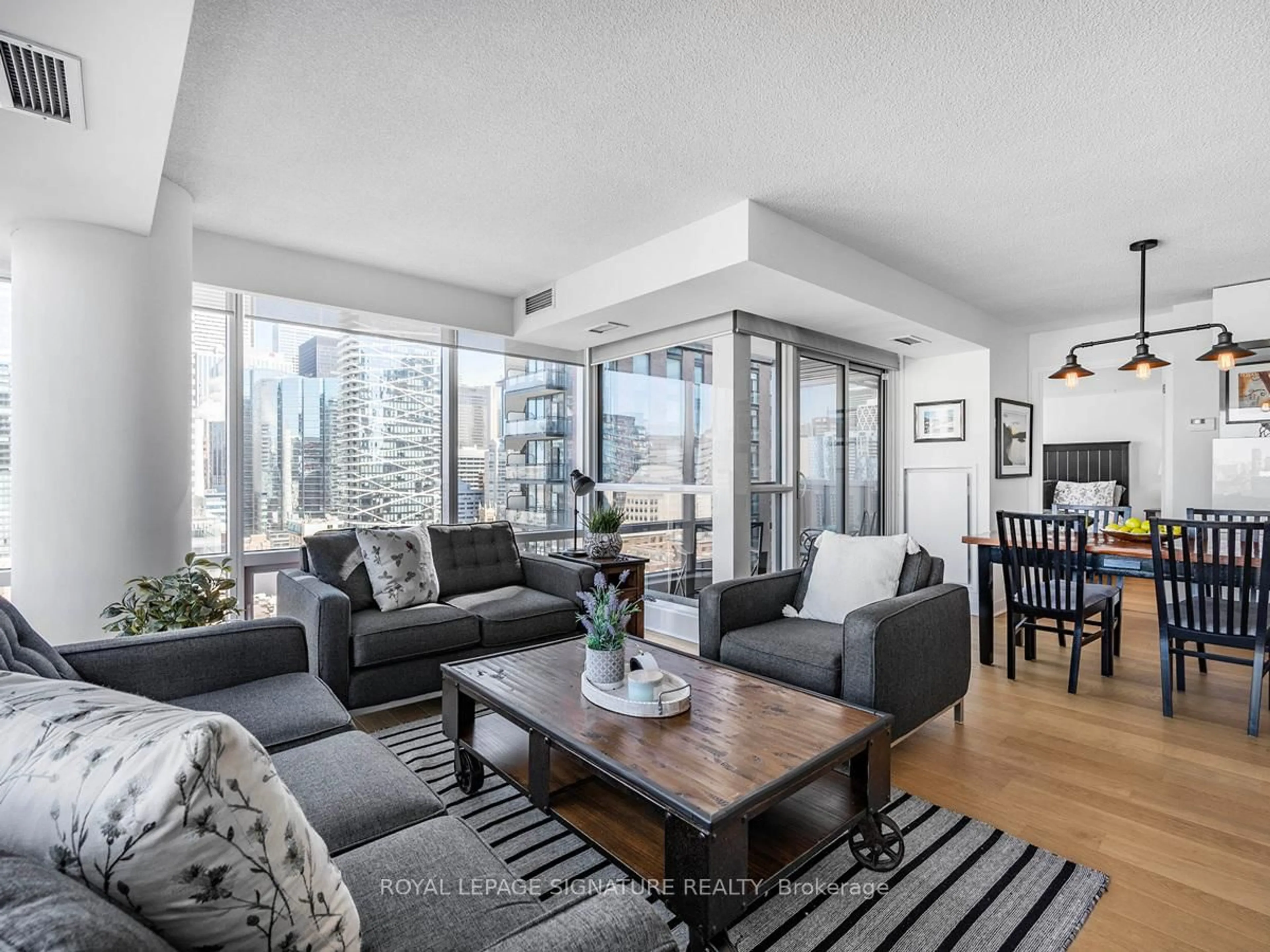 Living room with furniture, unknown for 295 Adelaide St #1804, Toronto Ontario M5V 0L4