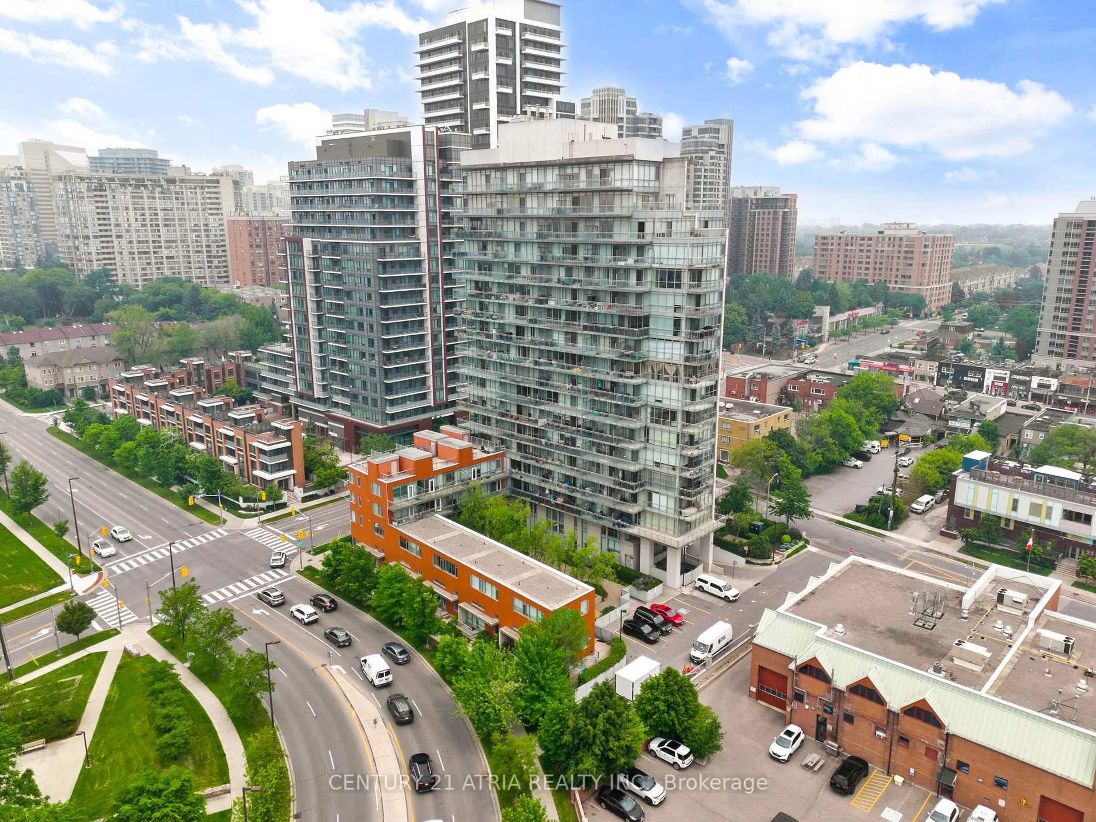 A pic from outside/outdoor area/front of a property/back of a property/a pic from drone, city buildings view from balcony for 30 Canterbury Pl #908, Toronto Ontario M2N 0B9