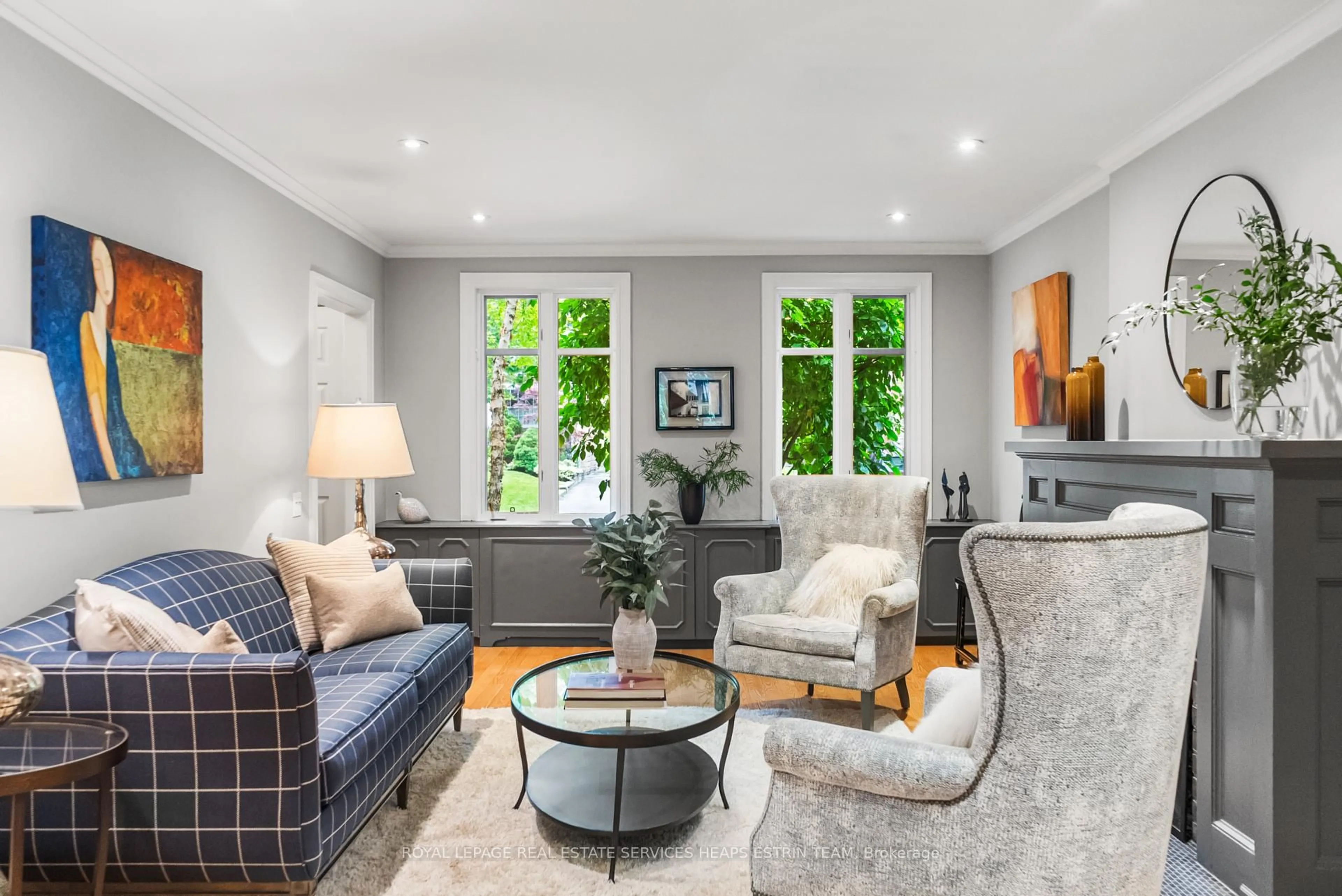 Living room with furniture, unknown for 24 Heather Rd, Toronto Ontario M4G 3G3