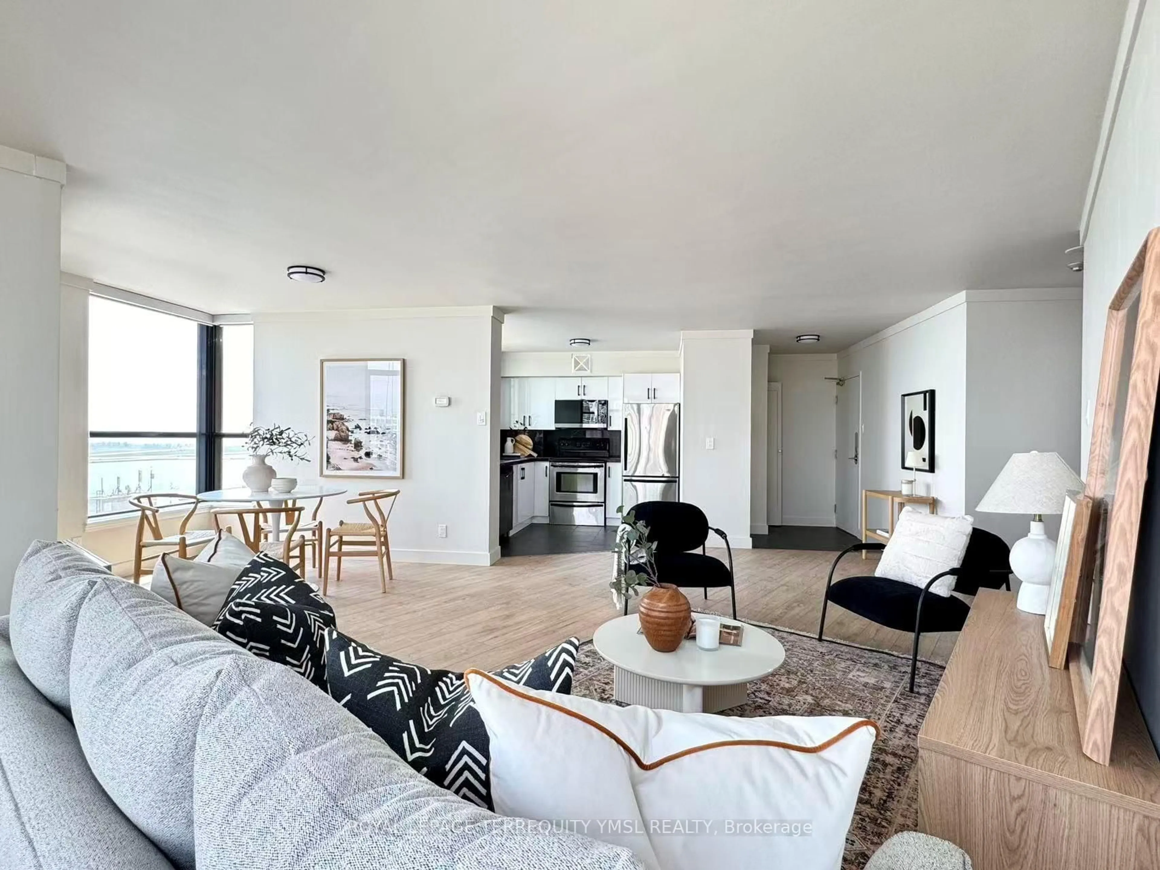 Living room with furniture, unknown for 250 Queens Quay #1401, Toronto Ontario M5J 2N2