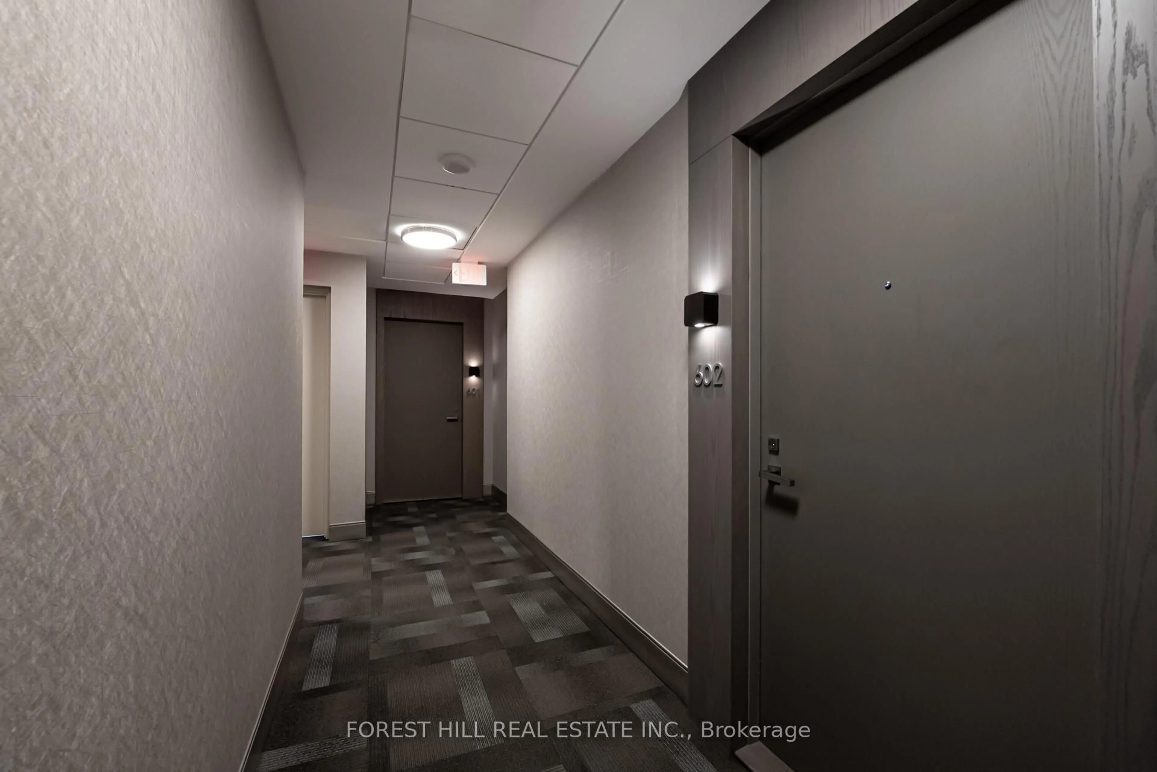 Indoor foyer for 501 St. Clair Ave #602, Toronto Ontario M5P 0A2