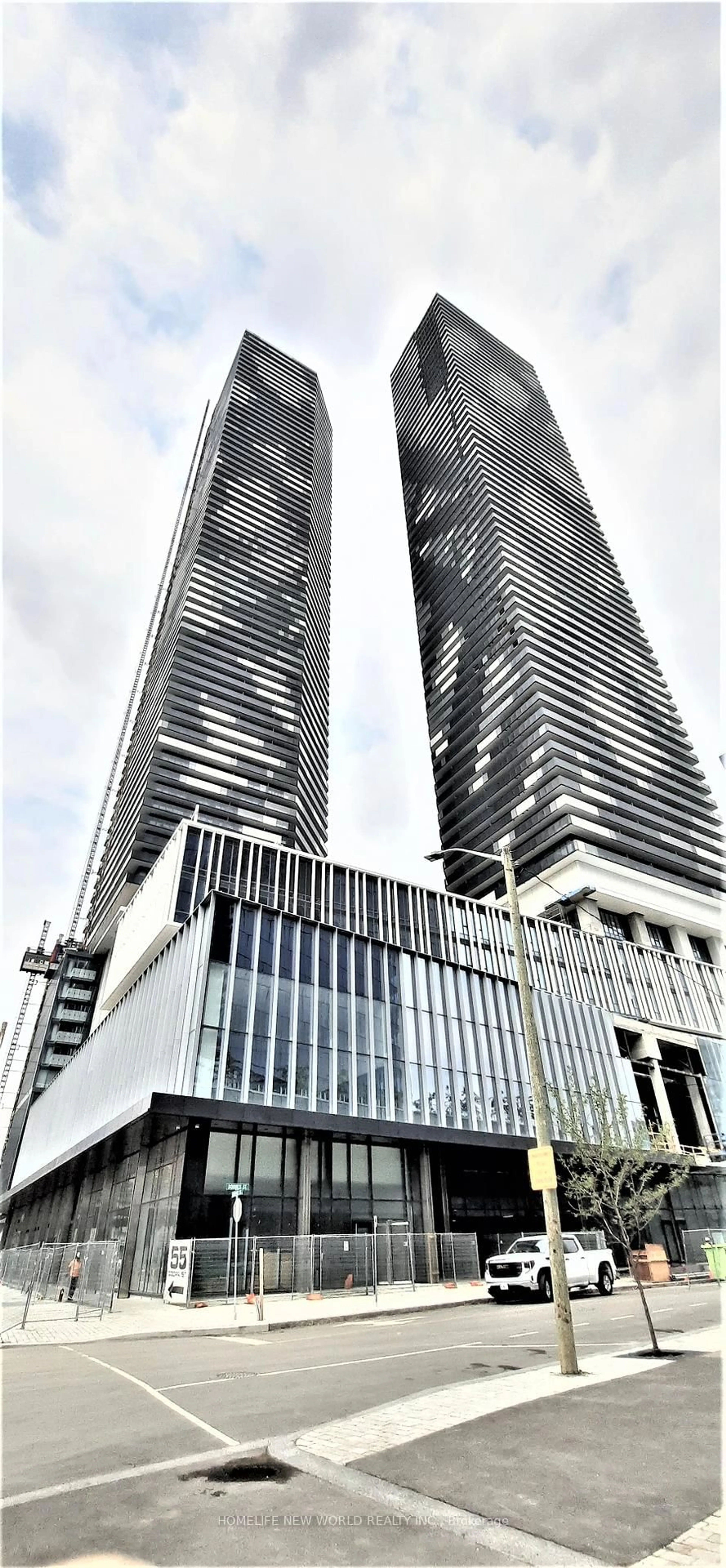 Unknown for 55 Cooper St #4210, Toronto Ontario M5E 0G1