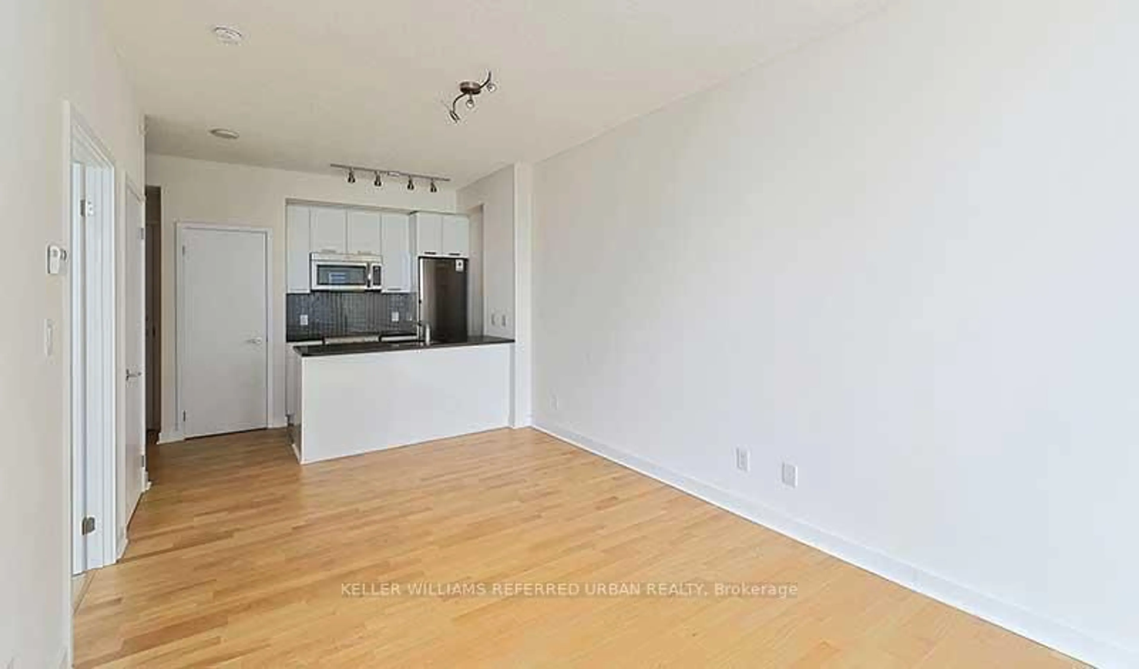 Unknown for 295 Adelaide St #4010, Toronto Ontario M5V 0L4