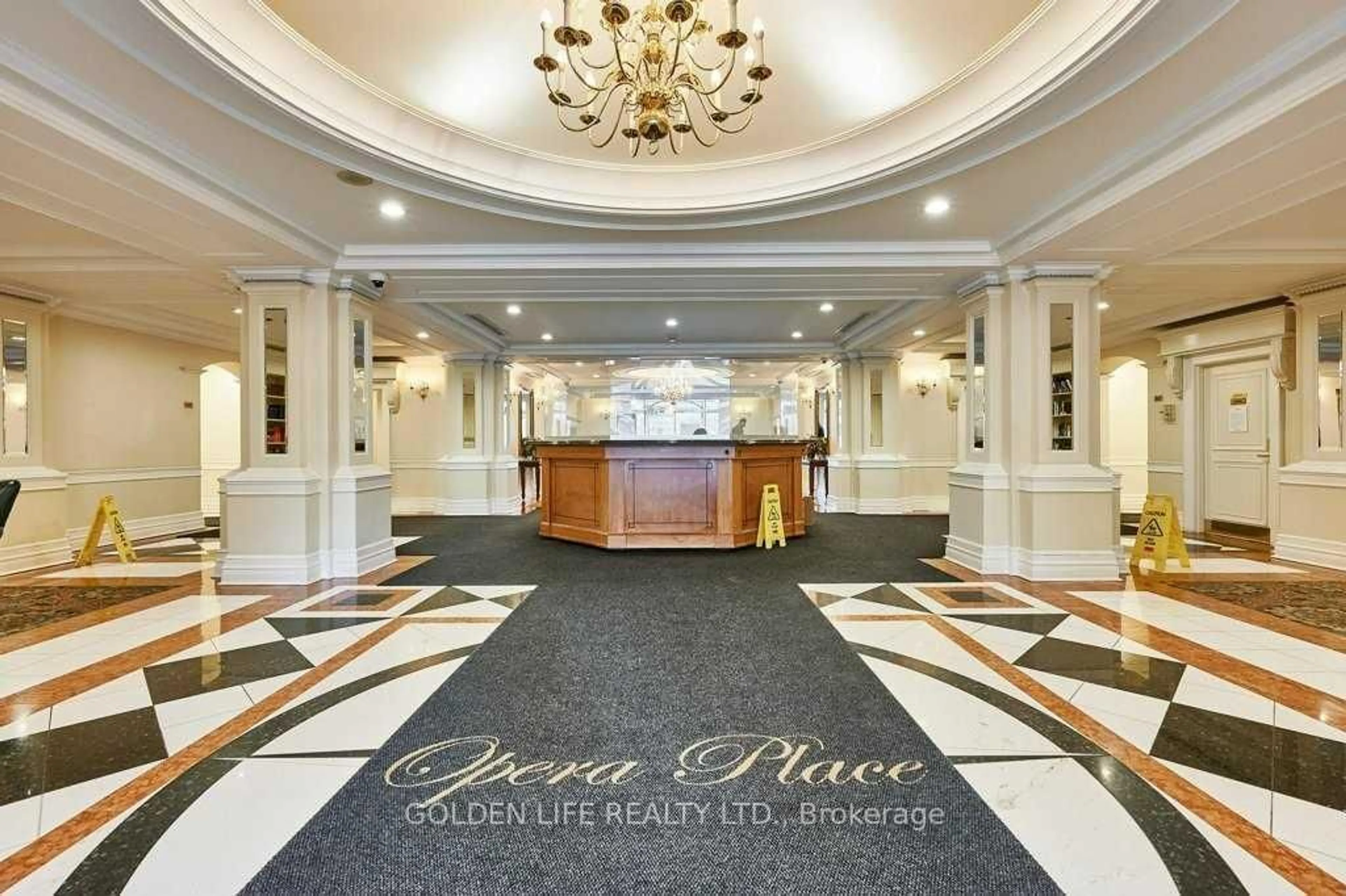 Lobby for 889 Bay St #205, Toronto Ontario M5S 3K5