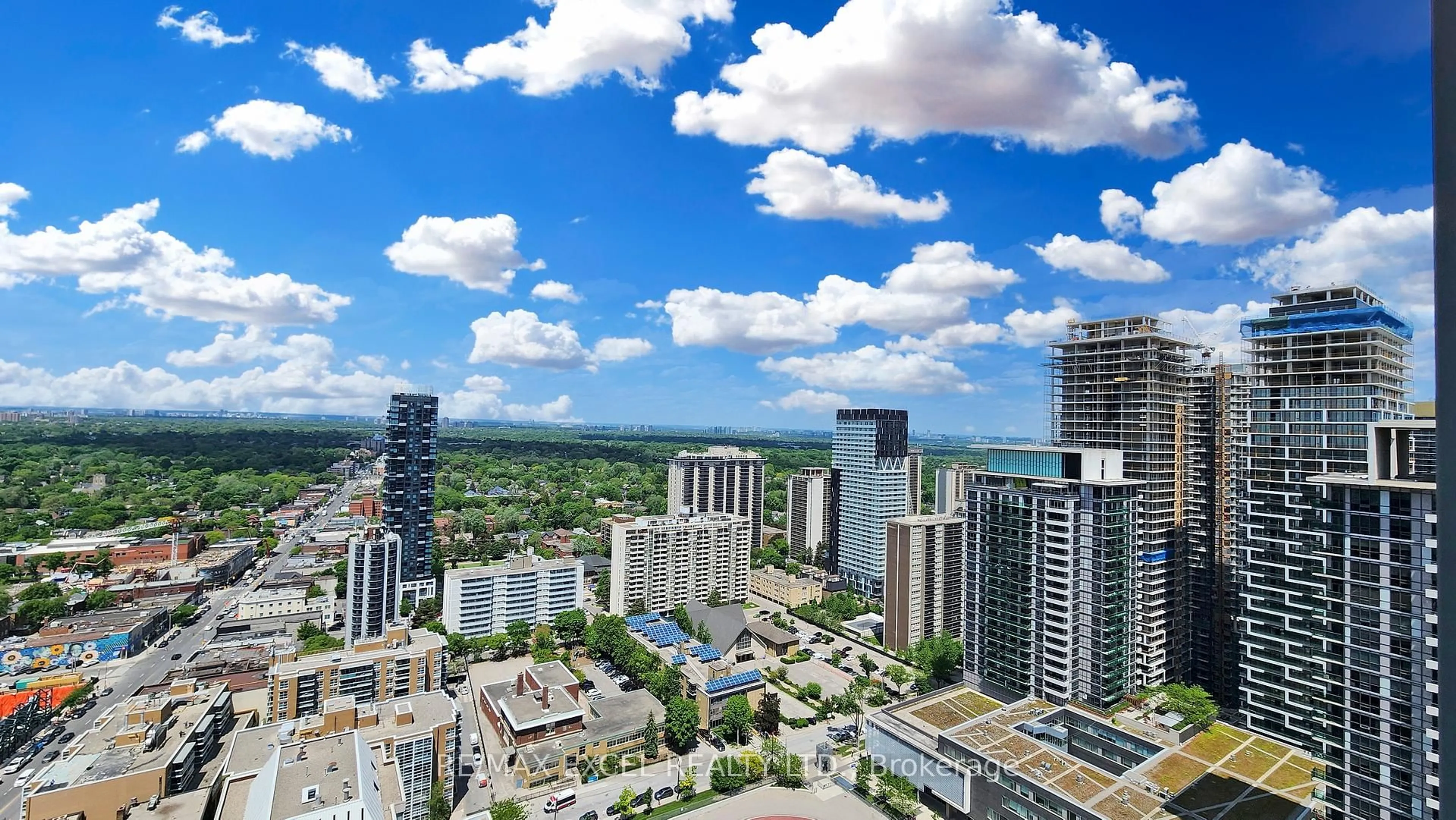 A pic from outside/outdoor area/front of a property/back of a property/a pic from drone, city buildings view from balcony for 30 Roehampton Ave #3105, Toronto Ontario M4P 0B8