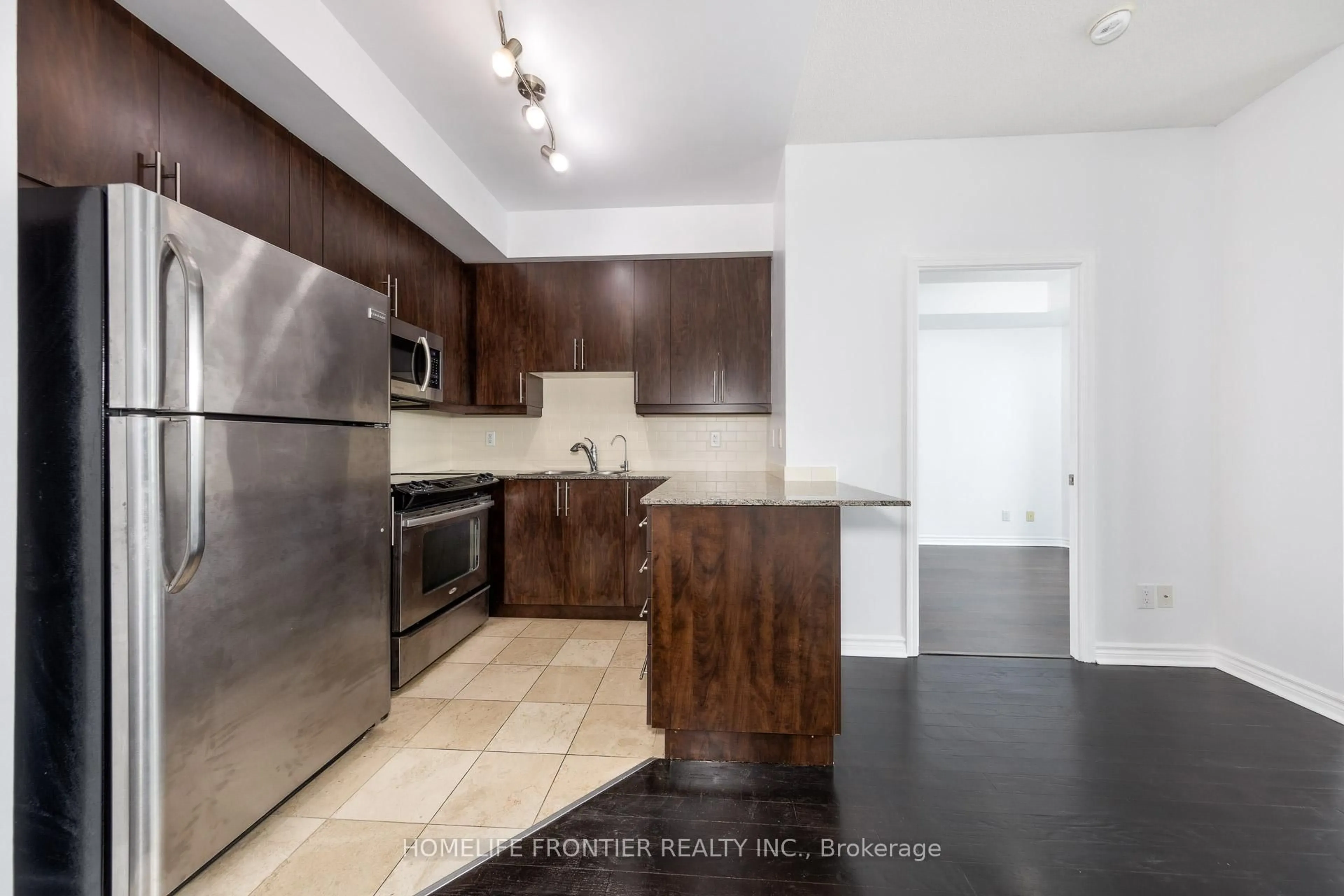 Standard kitchen, unknown for 18 Holmes Ave #1712, Toronto Ontario M2N 0E1