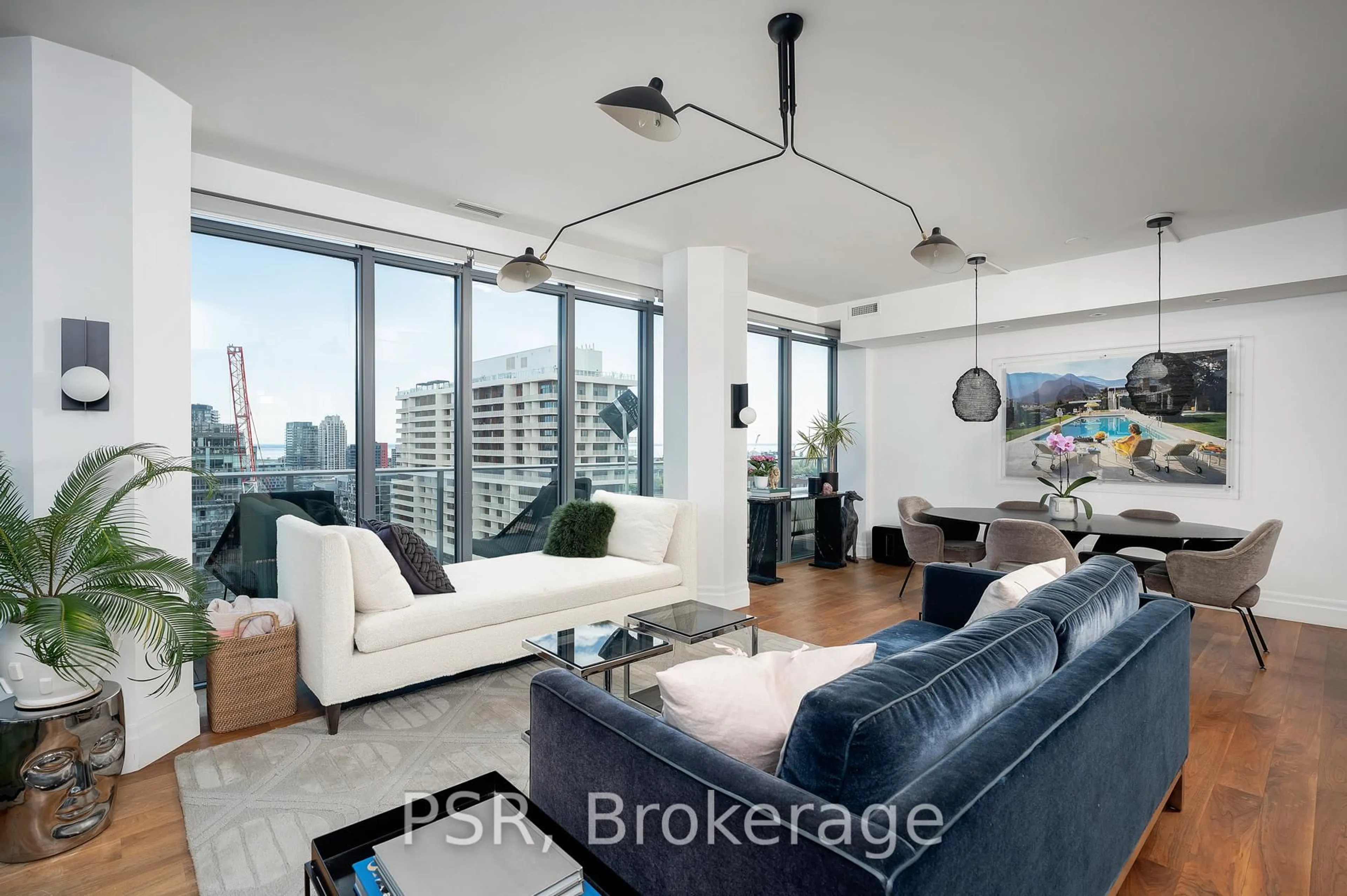 Living room with furniture, unknown for 95 Bathurst St #1502, Toronto Ontario M5V 0H7