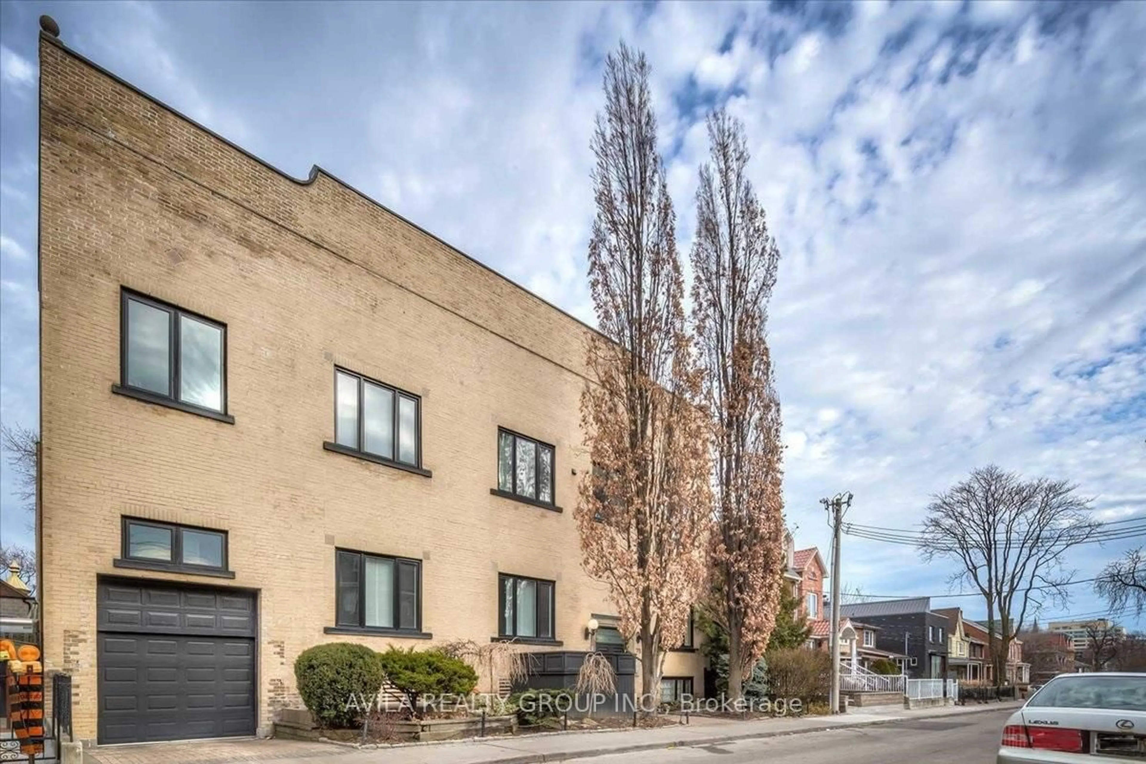 Home with brick exterior material, street for 75 Markham St #7, Toronto Ontario M6J 2G4