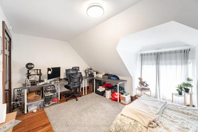 Additional property image - 180 Beatrice St