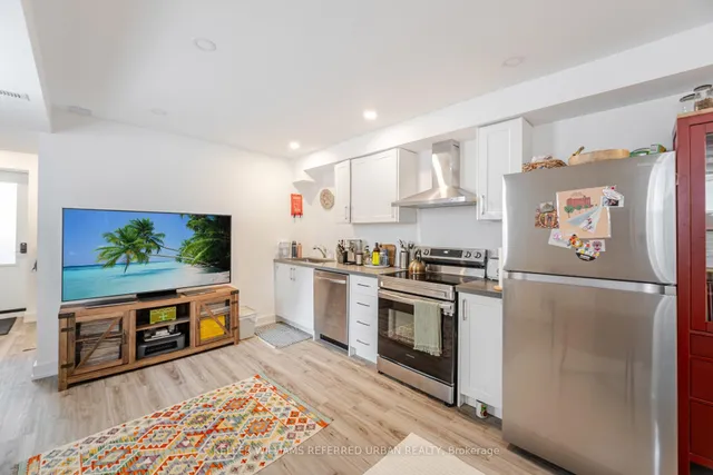 Additional property image - 180 Beatrice St