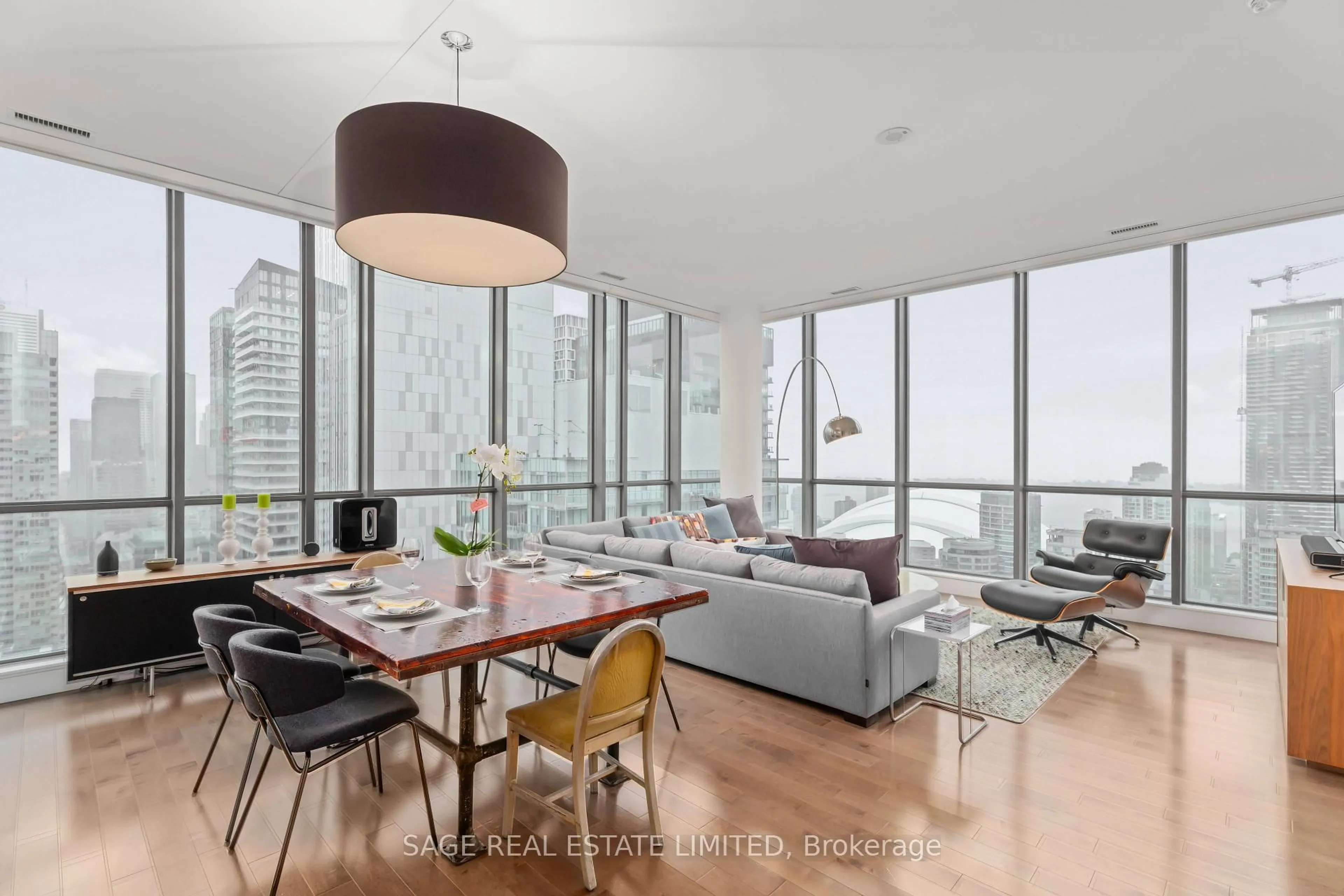 Living room with furniture, unknown for 8 Charlotte St #3505, Toronto Ontario M5V 0K4
