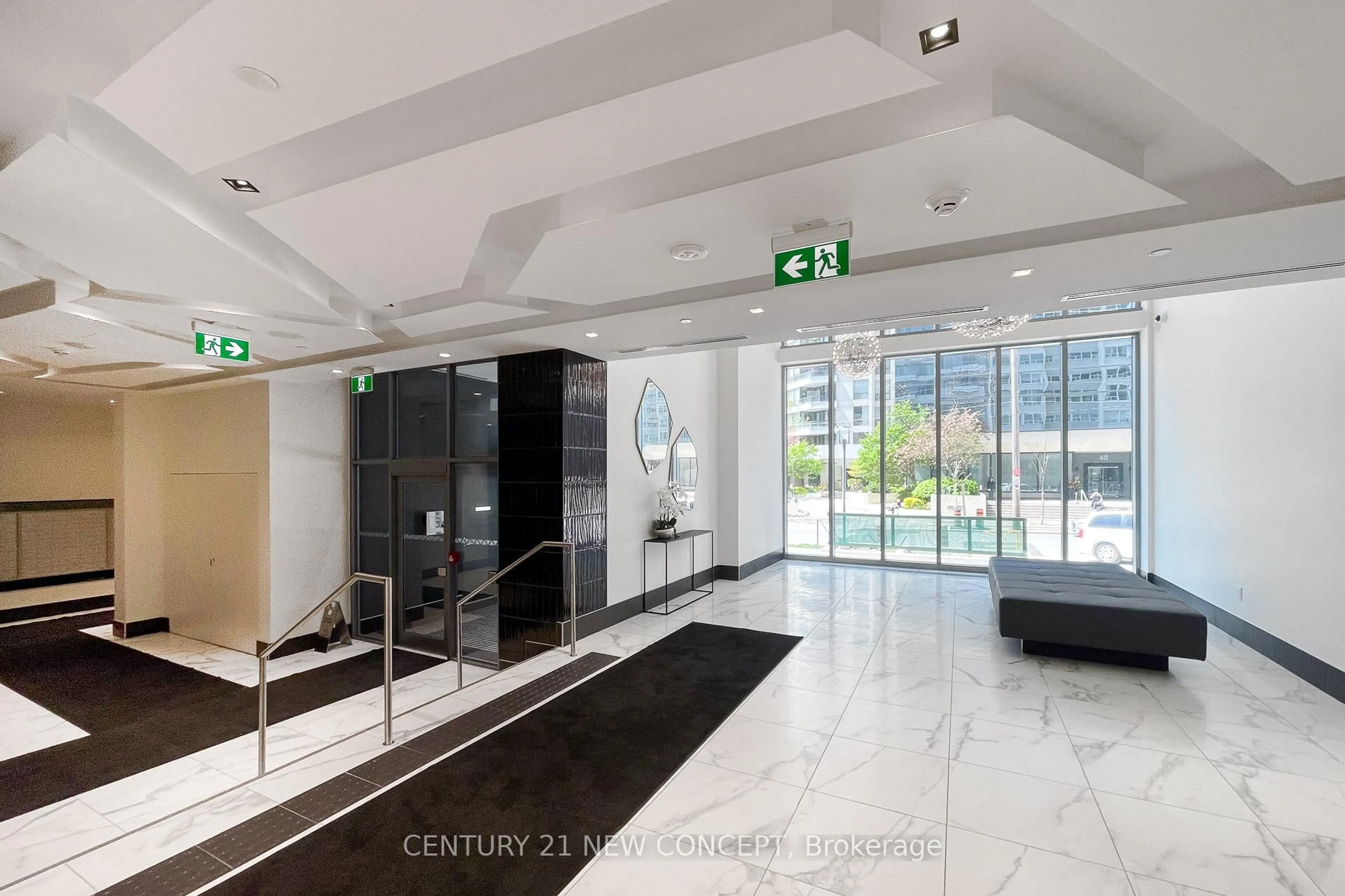 Indoor foyer for 25 Holly St #908, Toronto Ontario M4S 0E3
