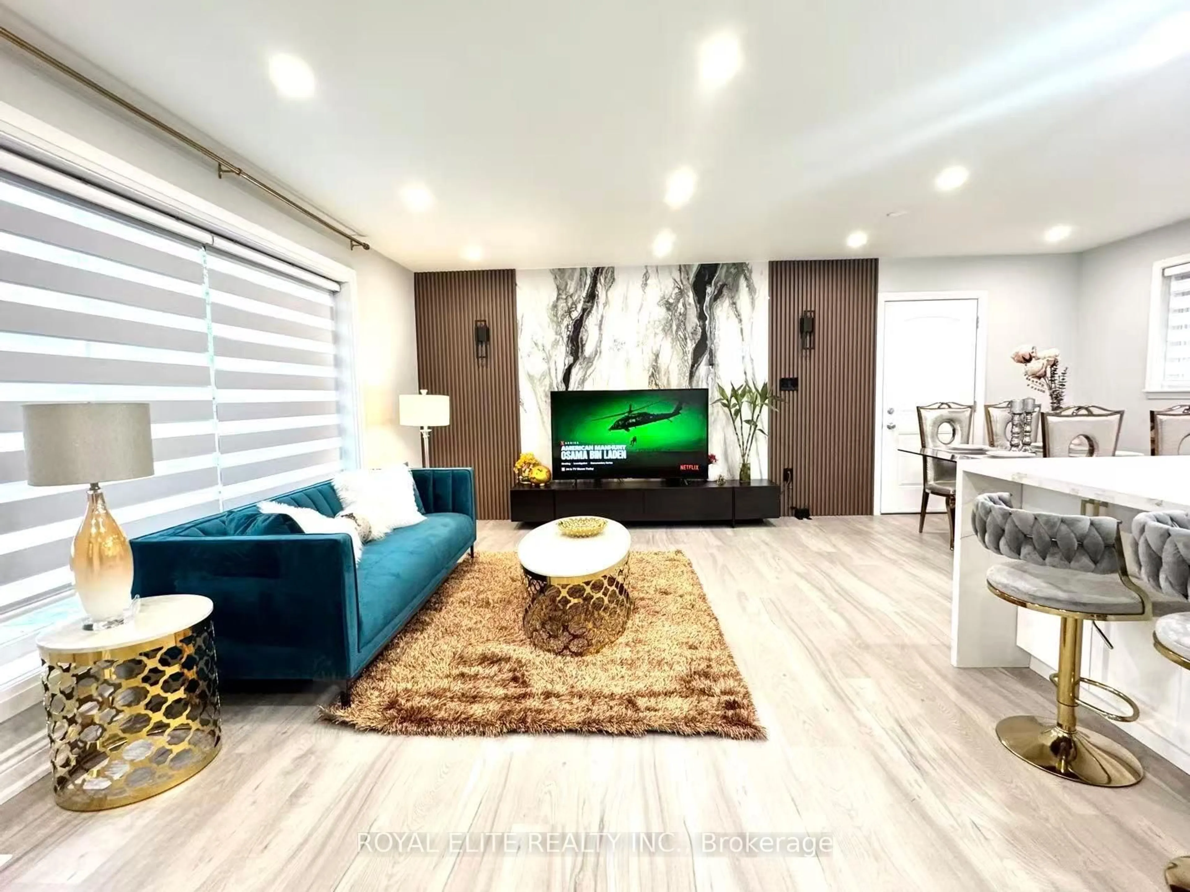 Living room with furniture, unknown for 2 Lesgay Cres, Toronto Ontario M2J 2H8