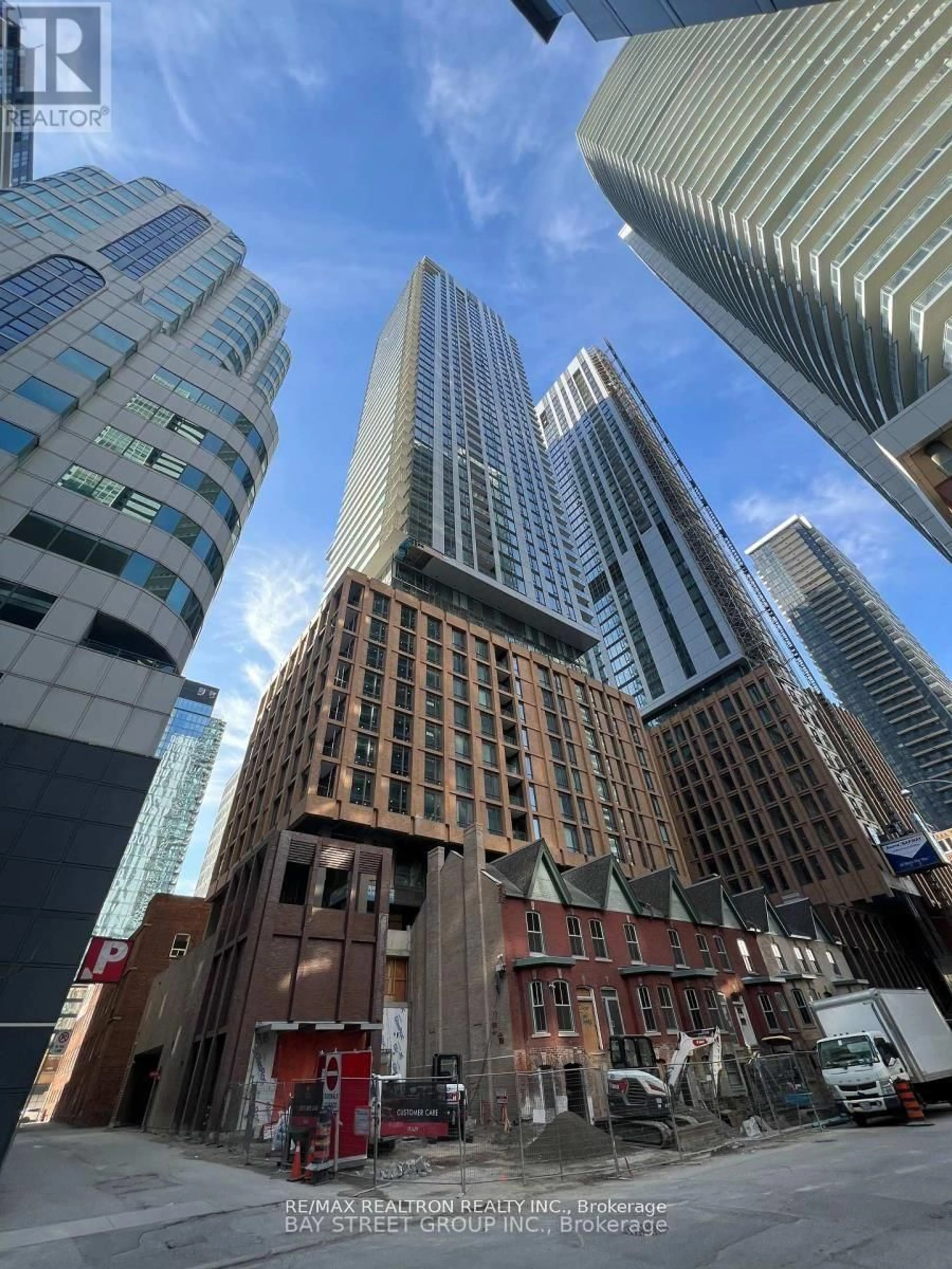Unknown for 8 Widmer St #2103, Toronto Ontario M5V 0W6