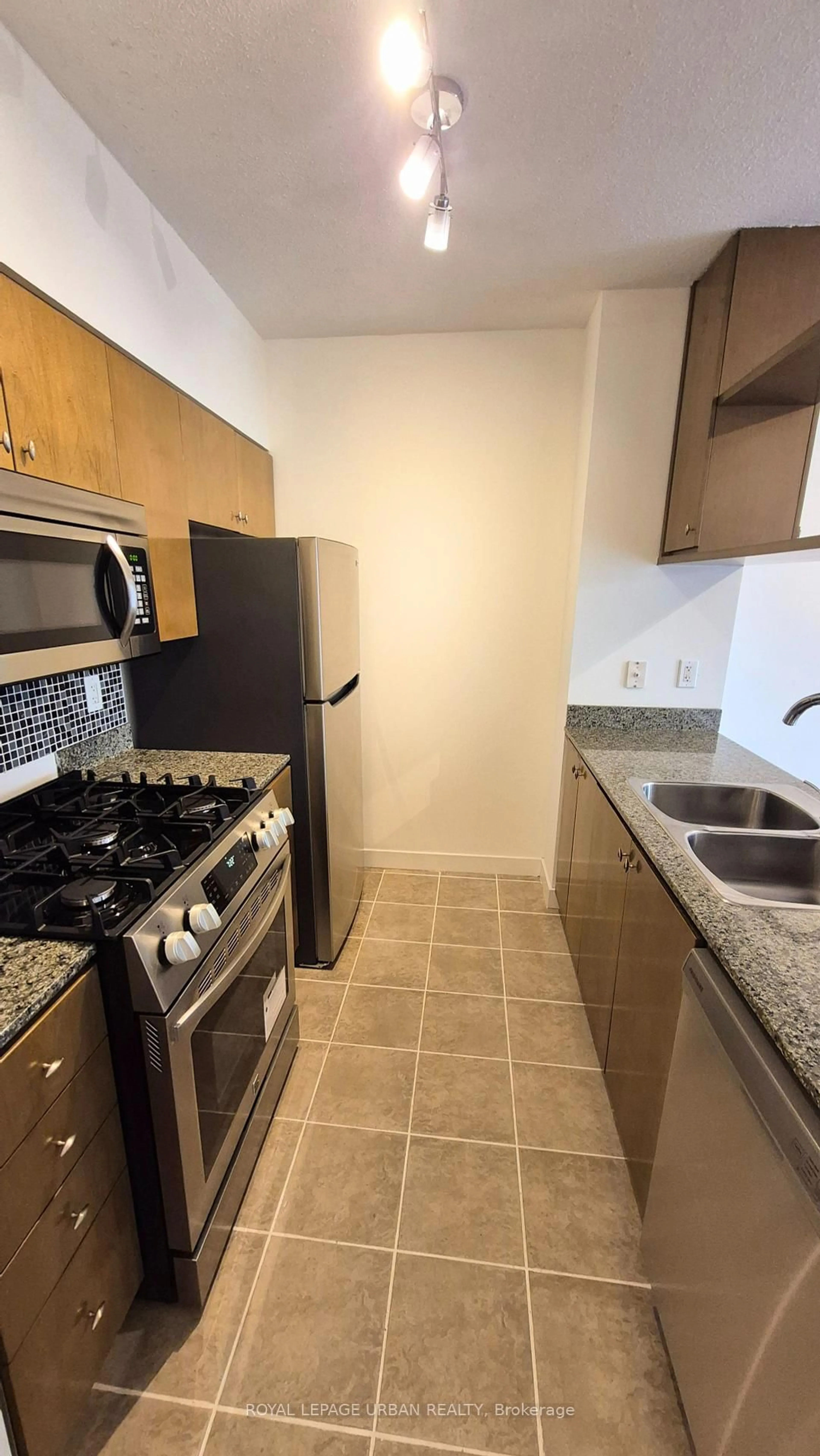 Standard kitchen, unknown for 35 Mariner Terr #1102, Toronto Ontario M5V 3V9