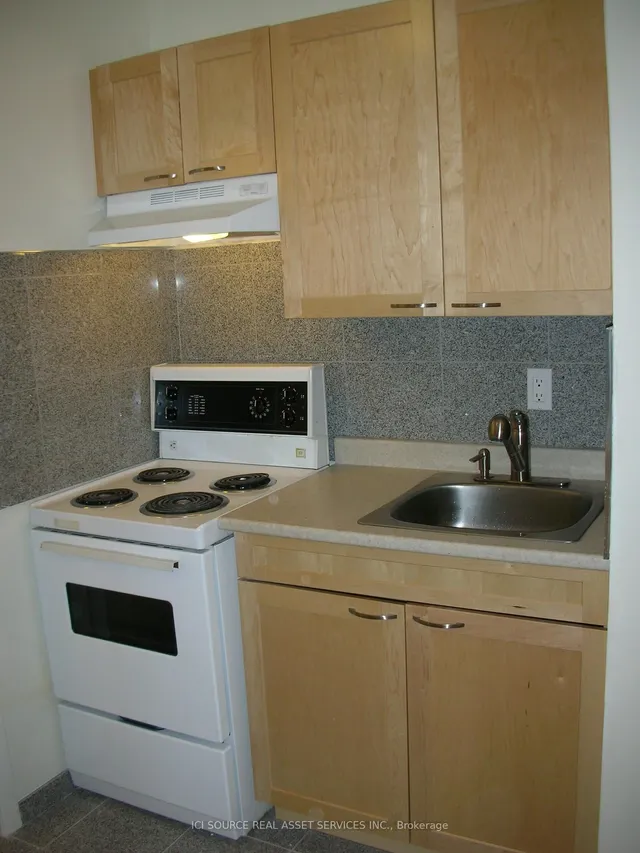 Additional property image - 72 Pembroke St