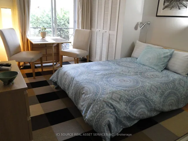 Additional property image - 72 Pembroke St