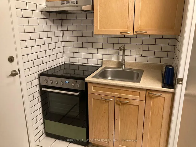 Additional property image - 72 Pembroke St
