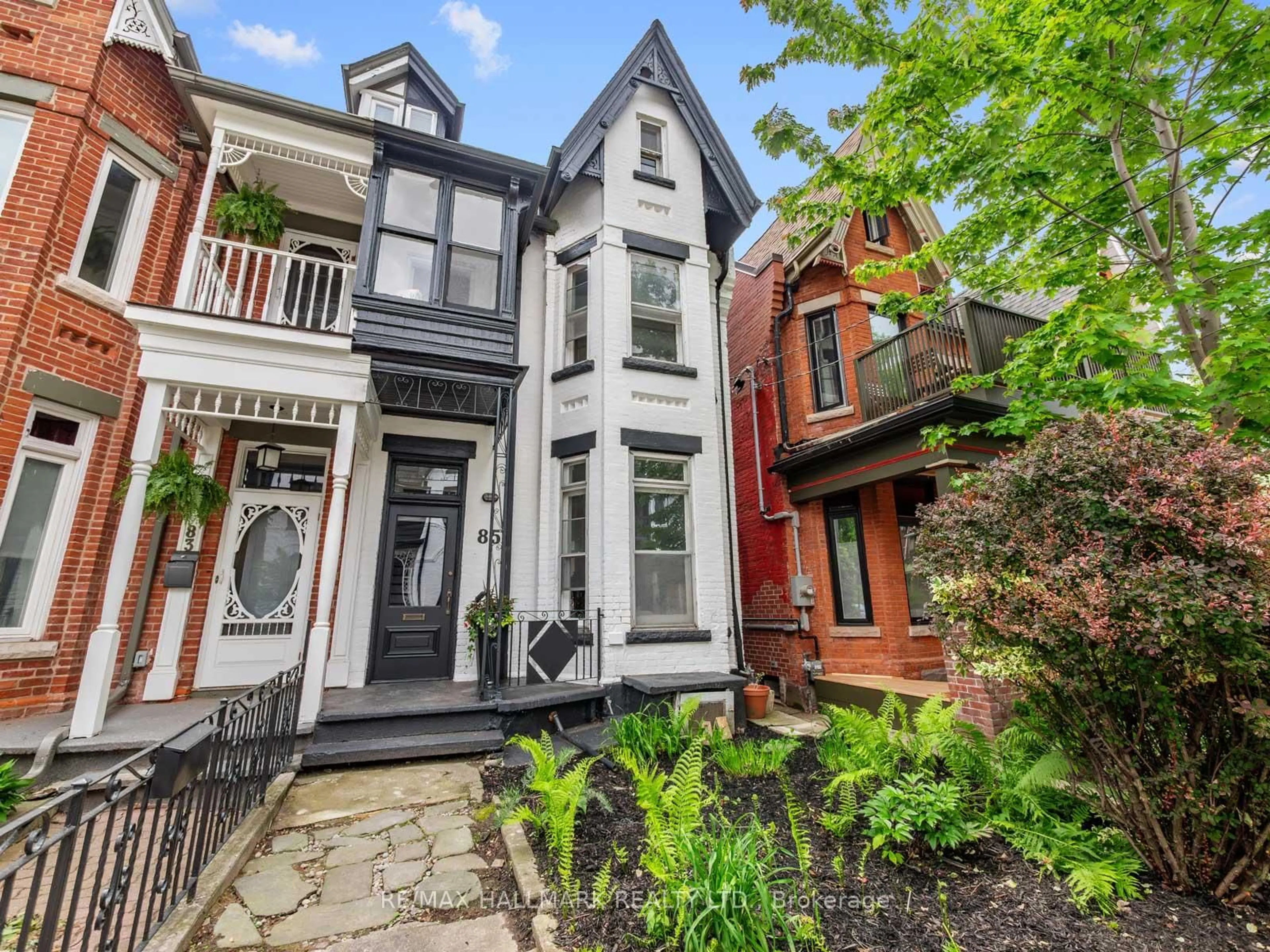 Home with brick exterior material, street for 85 Mackenzie Cres, Toronto Ontario M6J 1T2