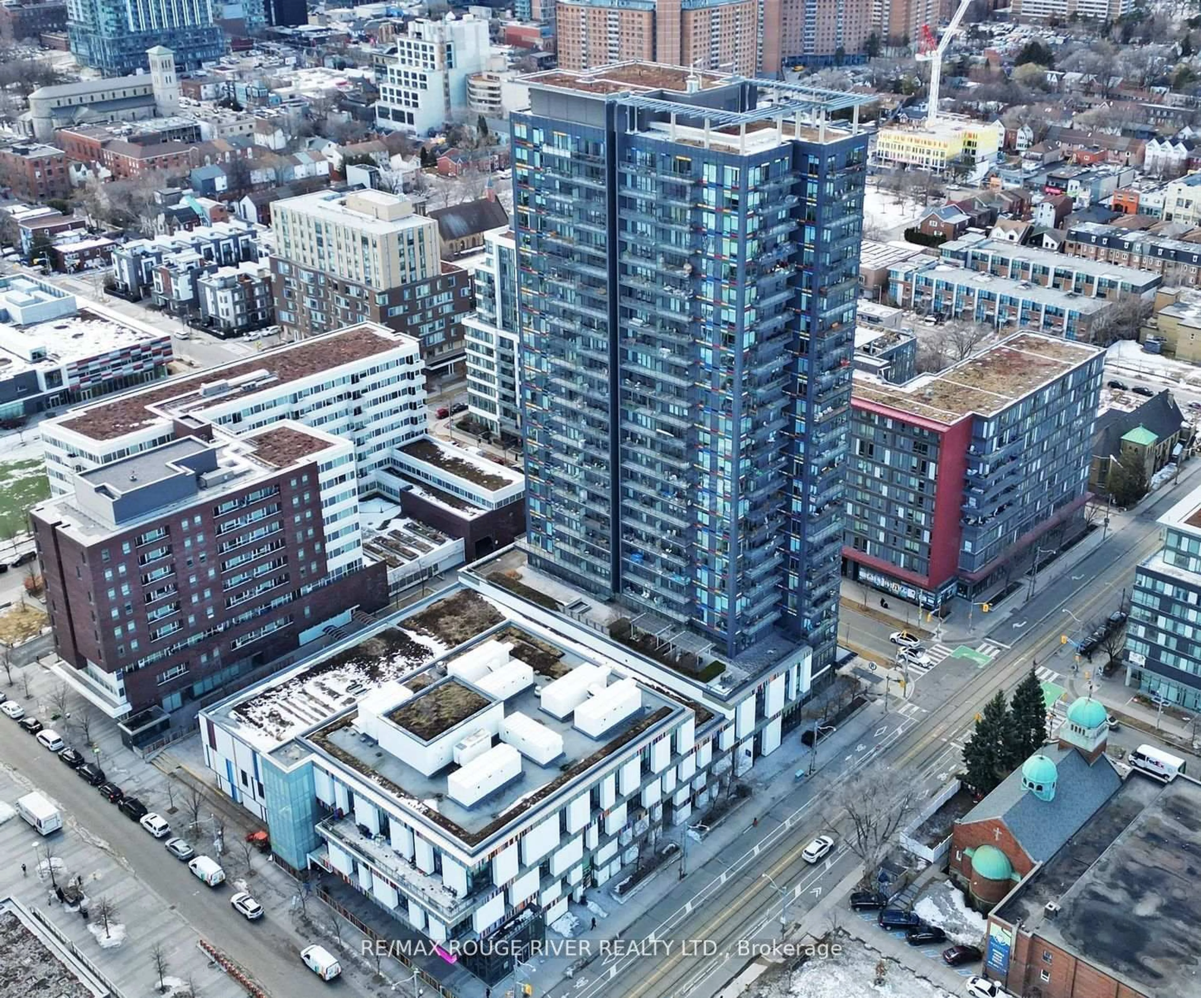 A pic from outside/outdoor area/front of a property/back of a property/a pic from drone, city buildings view from balcony for 225 Sackville St #908, Toronto Ontario M5A 0B9