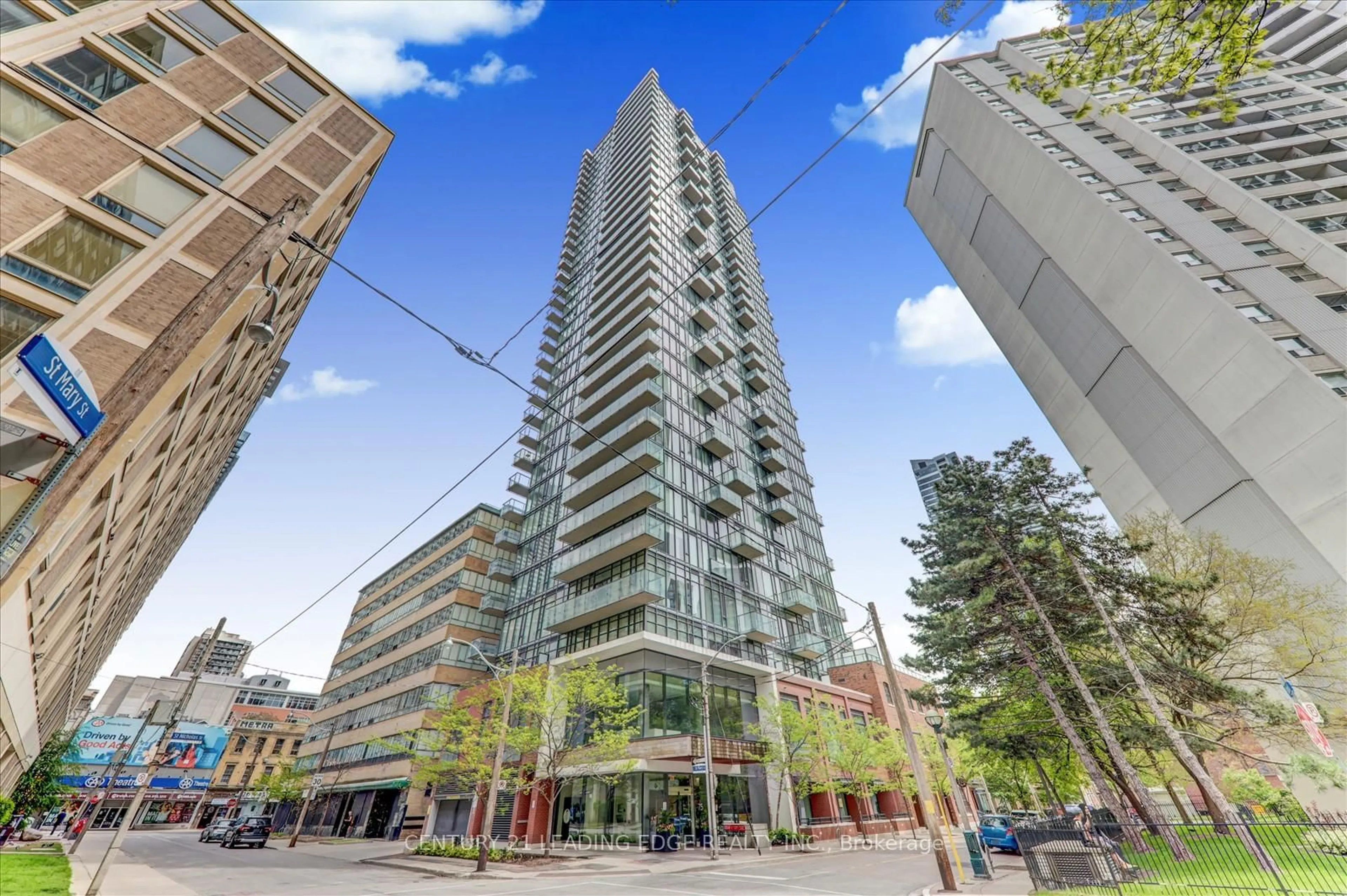 Patio, unknown for 75 St Nicholas St #2304, Toronto Ontario M4Y 0A5