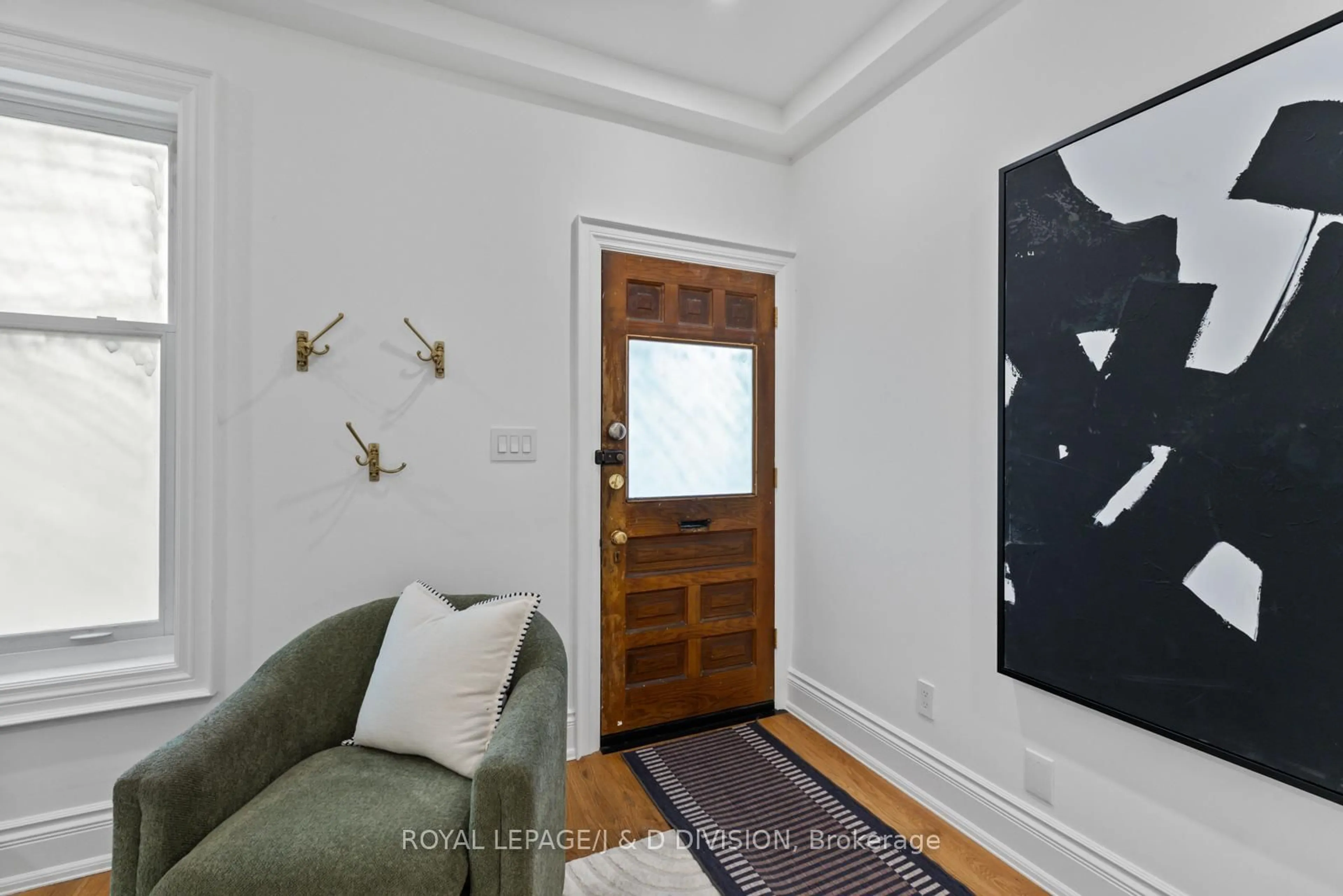 Indoor entryway for 381 St Clarens Ave, Toronto Ontario M6H 3W2