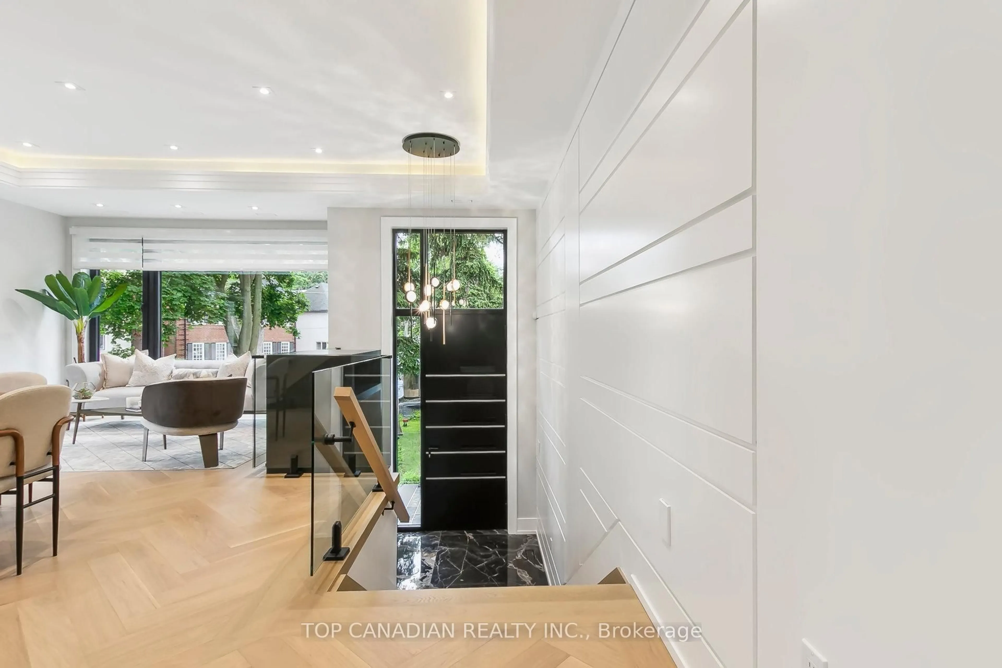 Contemporary kitchen, ceramic/tile floor for 12 OTTER Cres, Toronto Ontario M5N 2W2