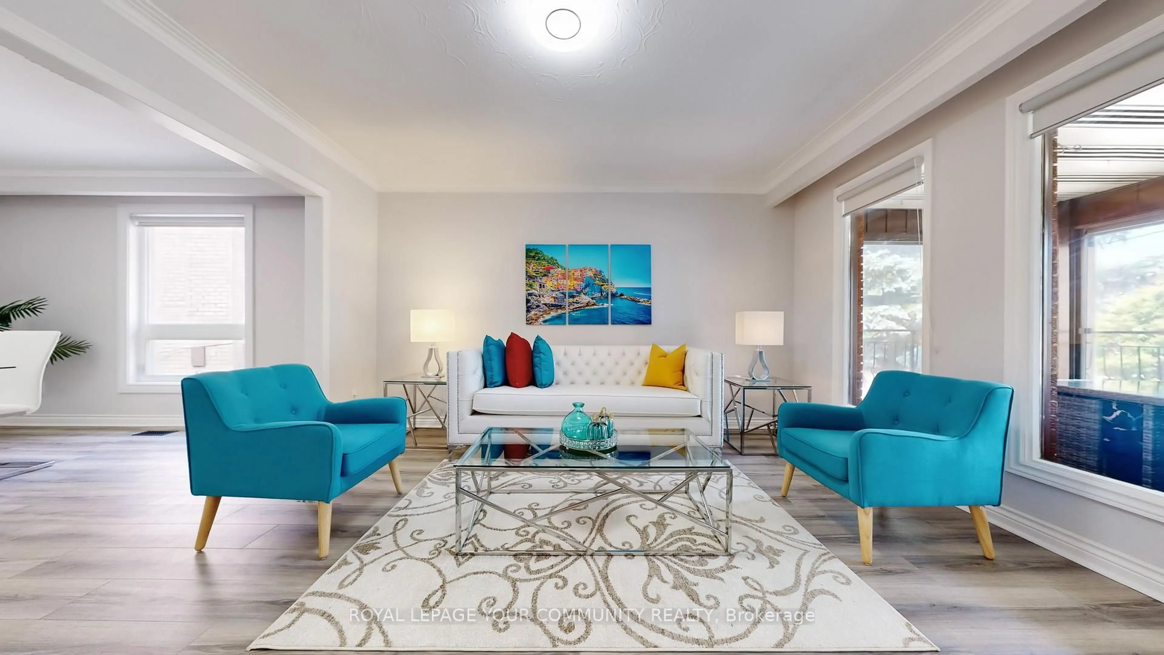 Living room with furniture, unknown for 731 Glencairn Ave, Toronto Ontario M6B 1Z9