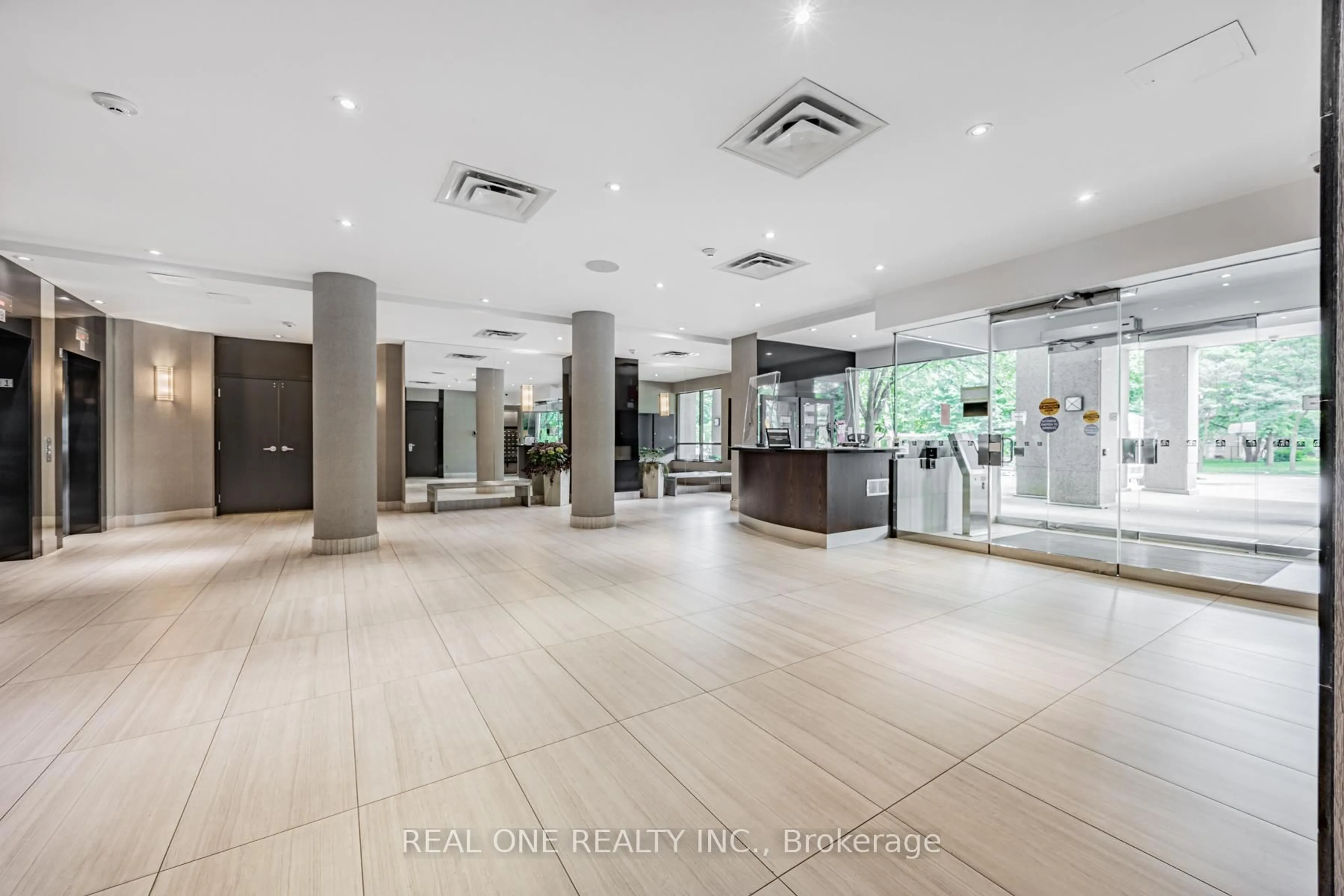 Lobby for 35 Empress Ave #901, Toronto Ontario M2N 6T3