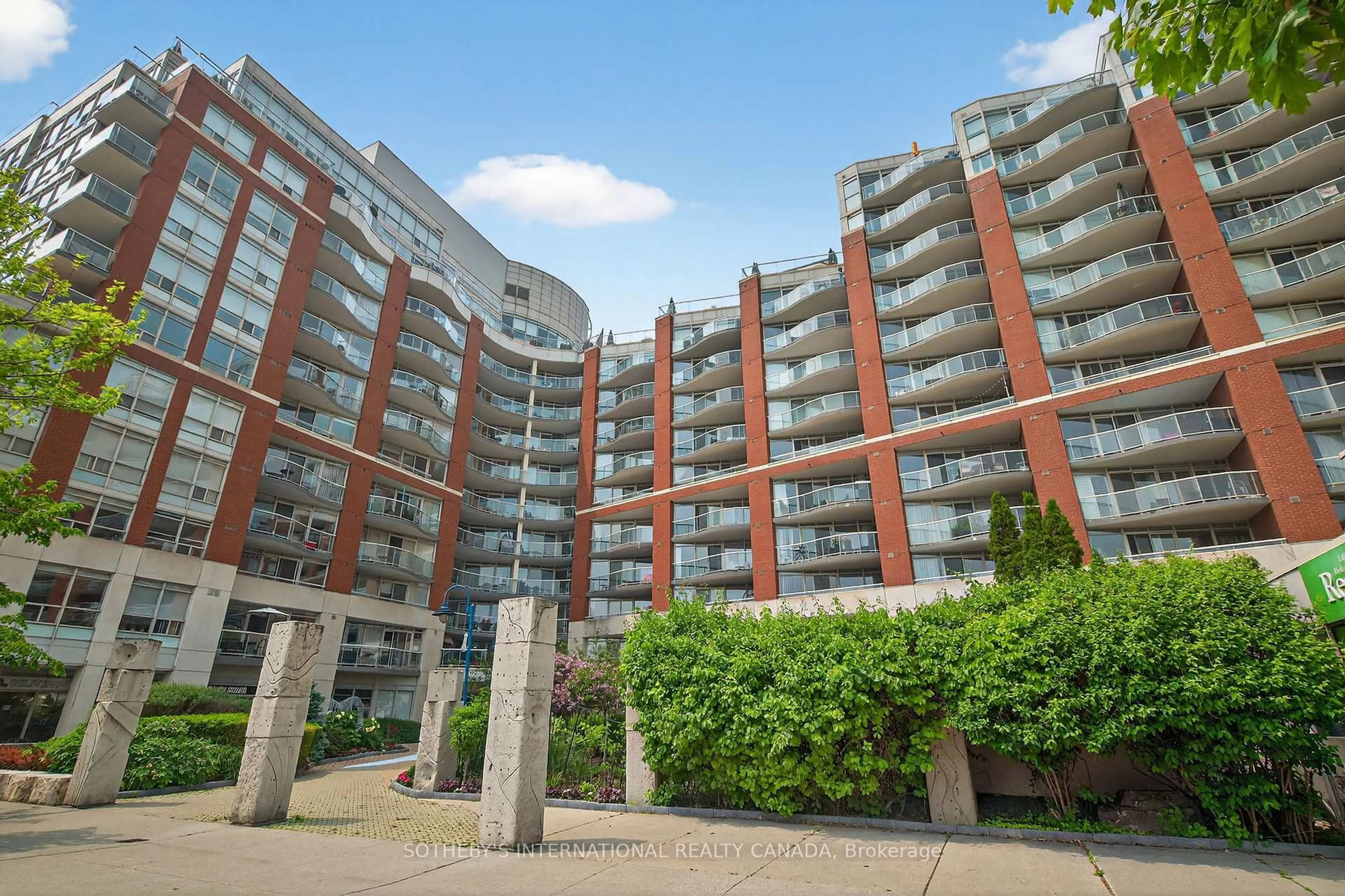 Unknown for 550 Queens Quay #512, Toronto Ontario M5V 3M8