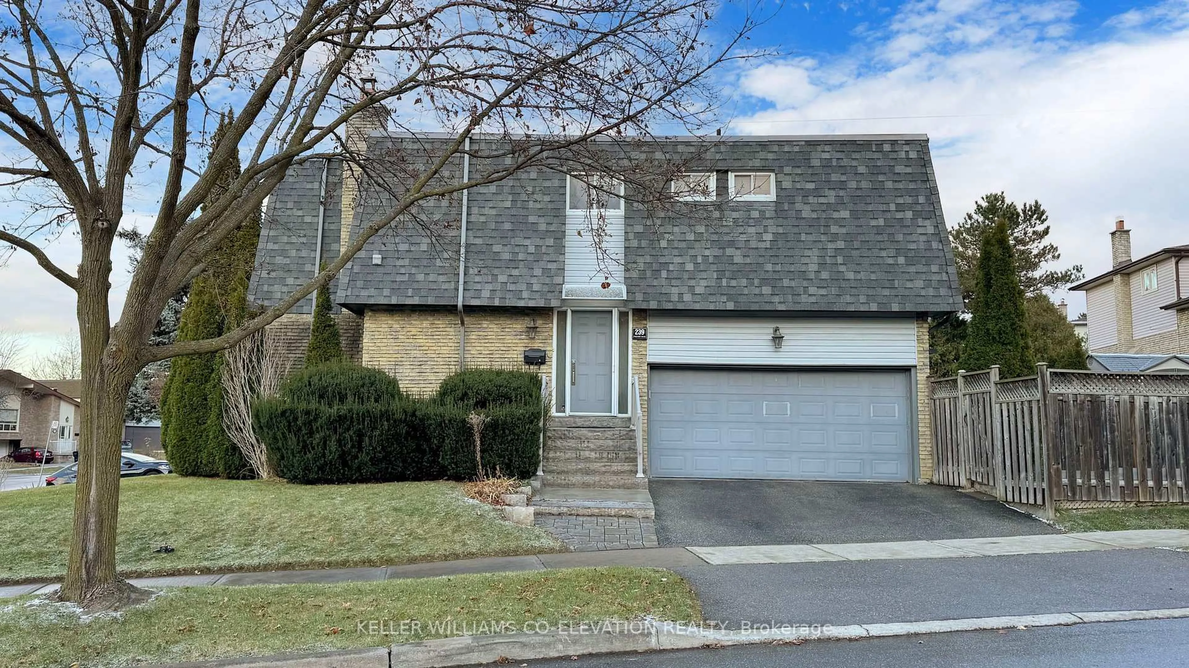 Unknown for 239 Pineway Blvd Blvd, Toronto Ontario M2H 1B5