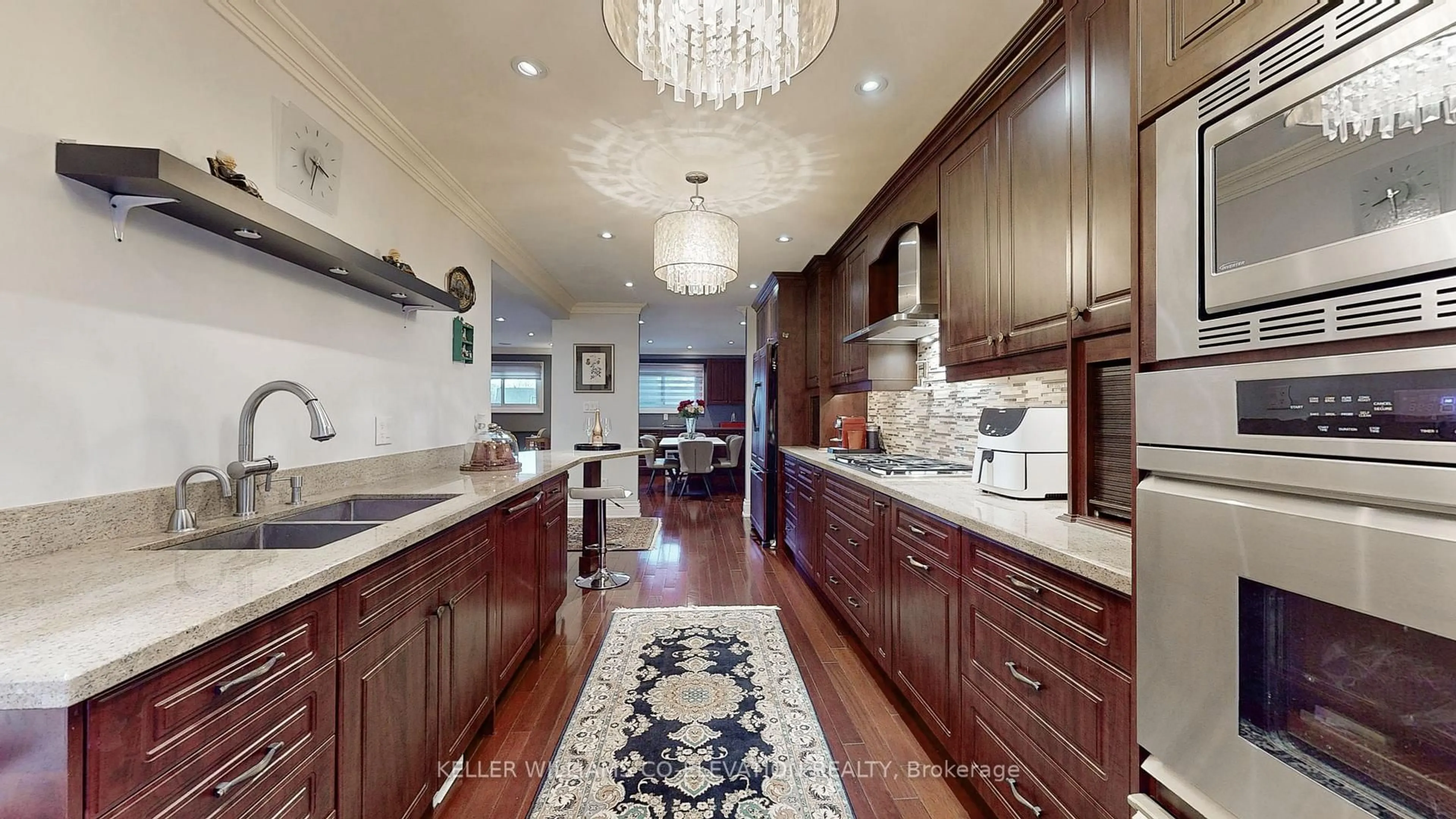Contemporary kitchen, ceramic/tile floor for 239 Pineway Blvd Blvd, Toronto Ontario M2H 1B5