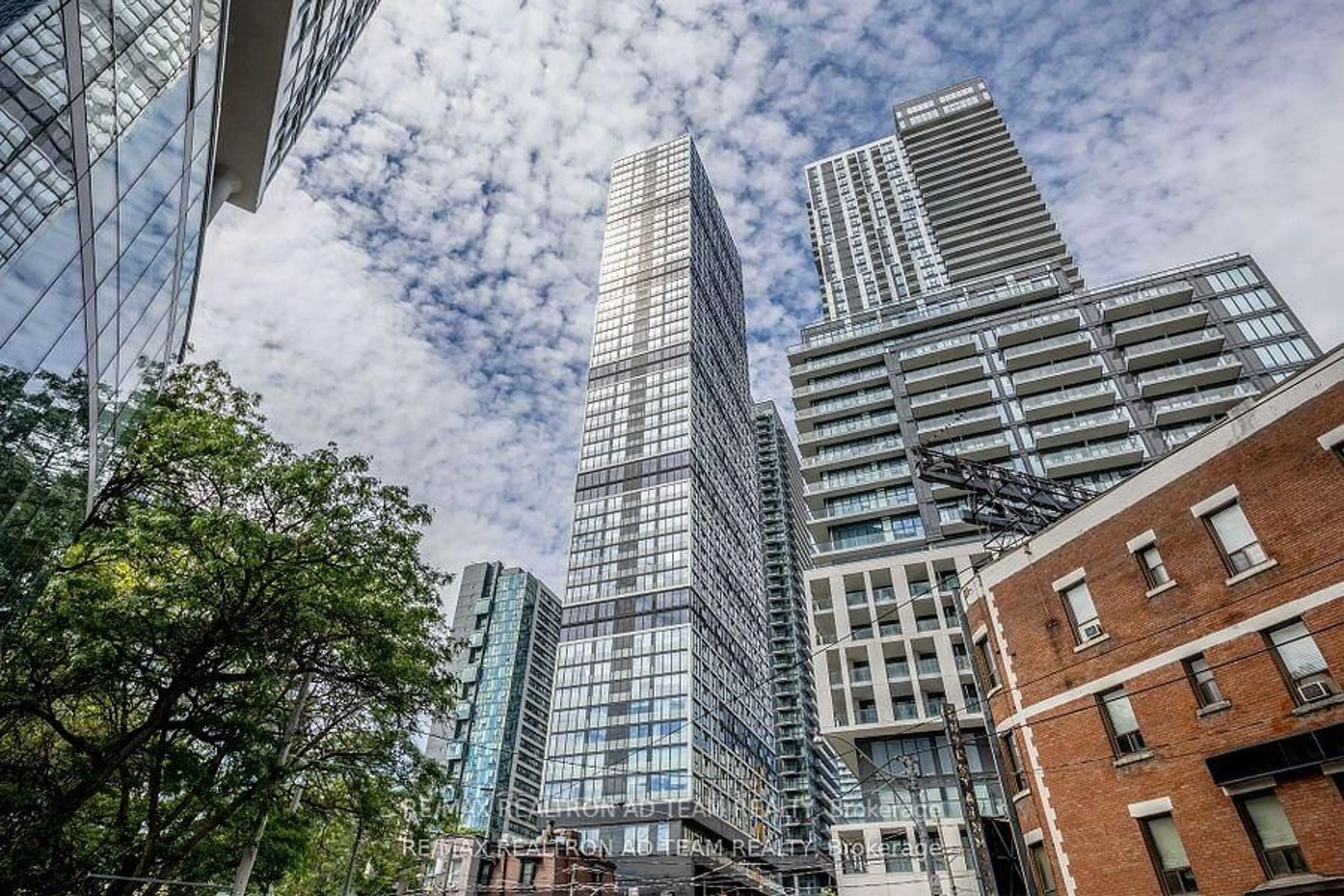 Unknown for 181 Dundas St #702, Toronto Ontario M5A 1Z4