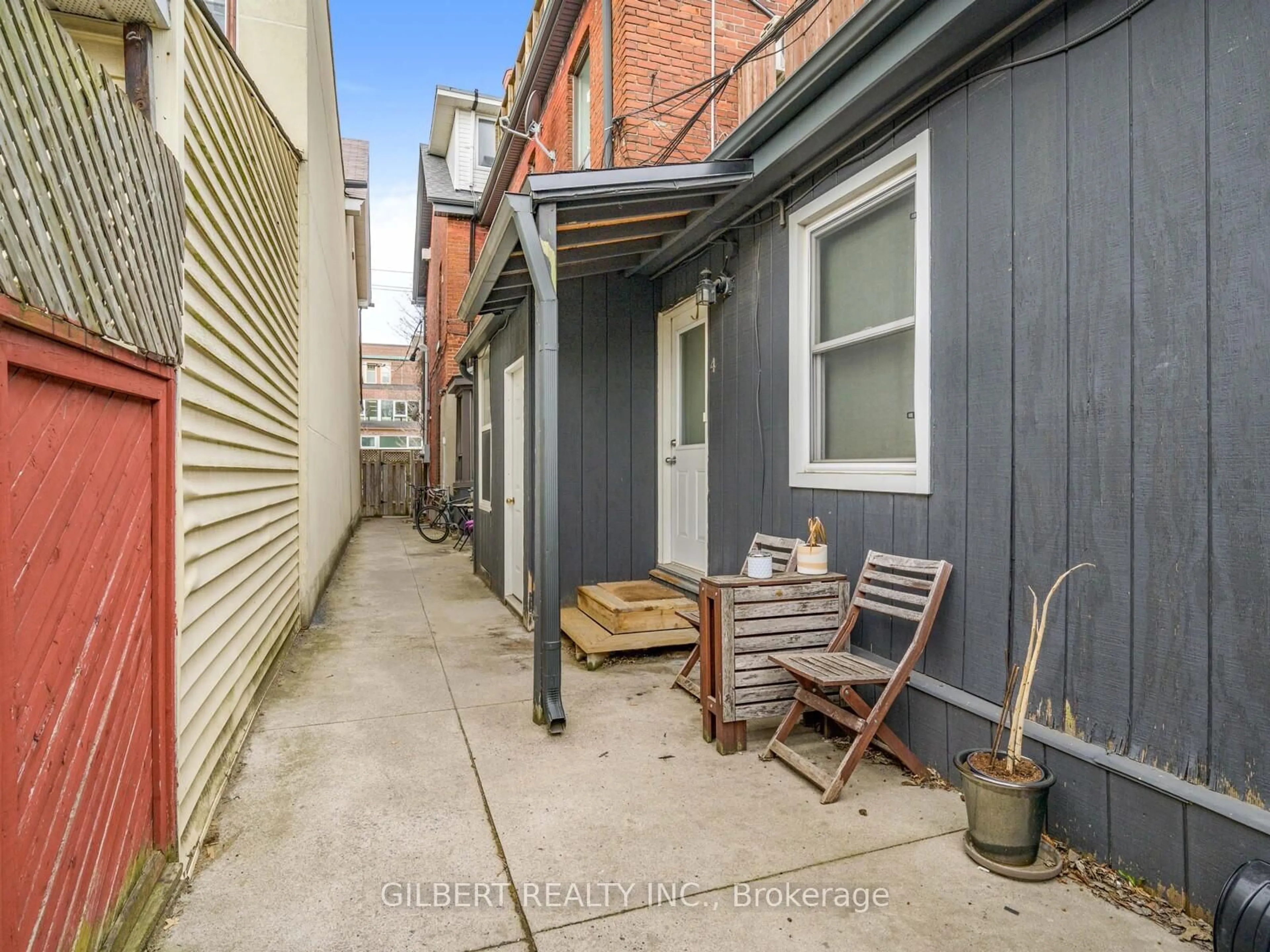 Patio, street for 115 gladstone Ave, Toronto Ontario M6J 3L1