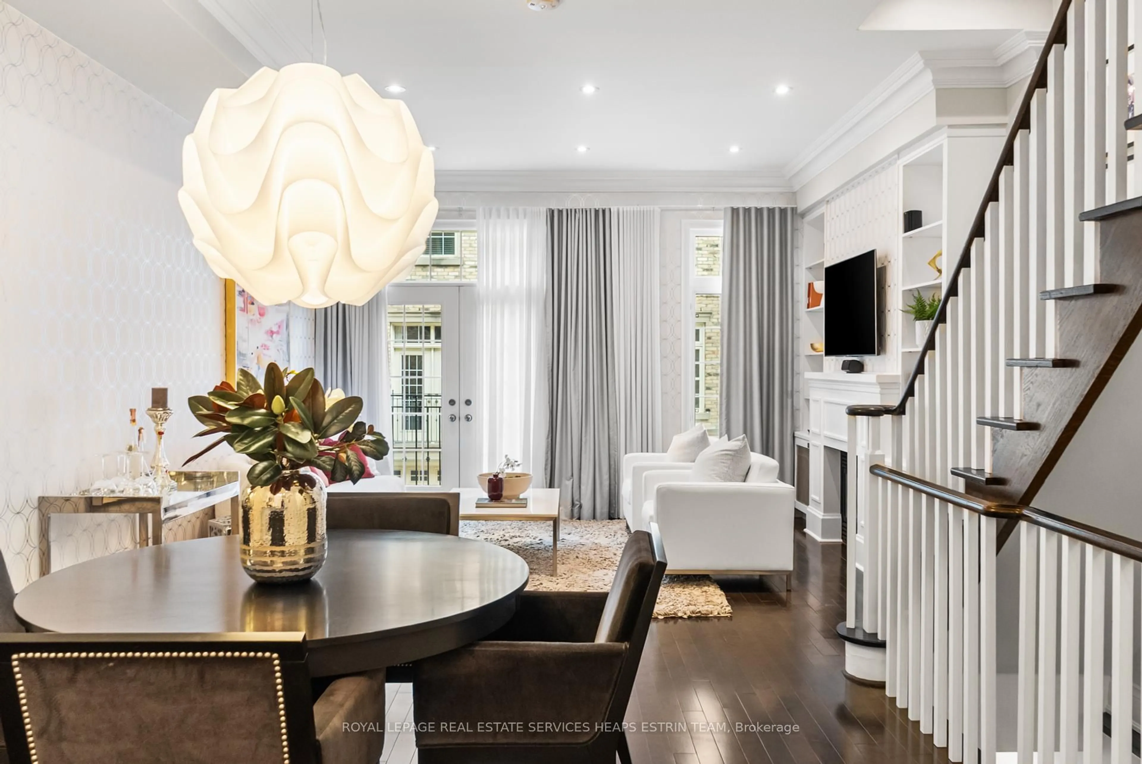 Dining room, unknown for 208A Merton St, Toronto Ontario M4S 1A1