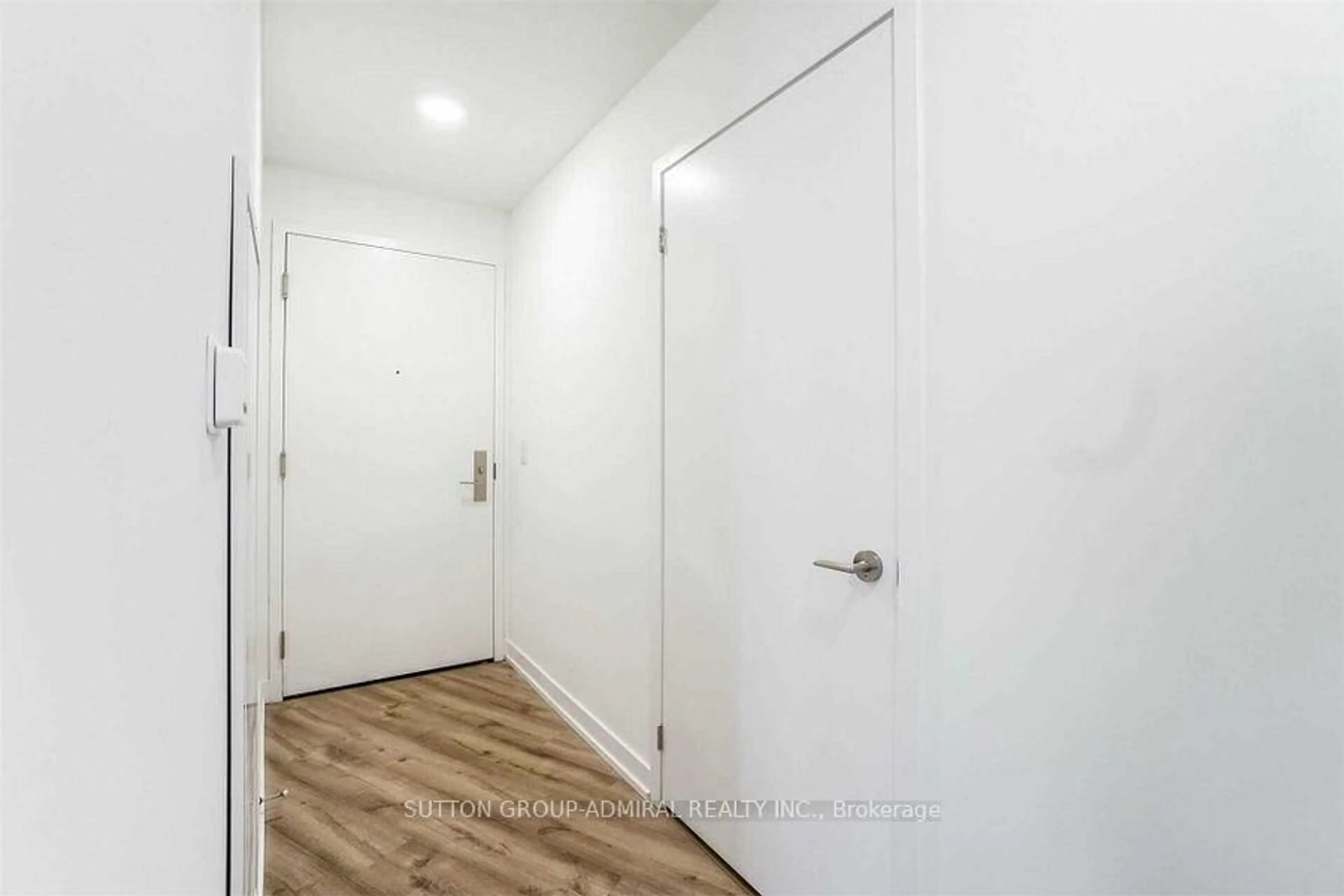 Indoor entryway for 135 East Liberty St #1403, Toronto Ontario M6K 3K4