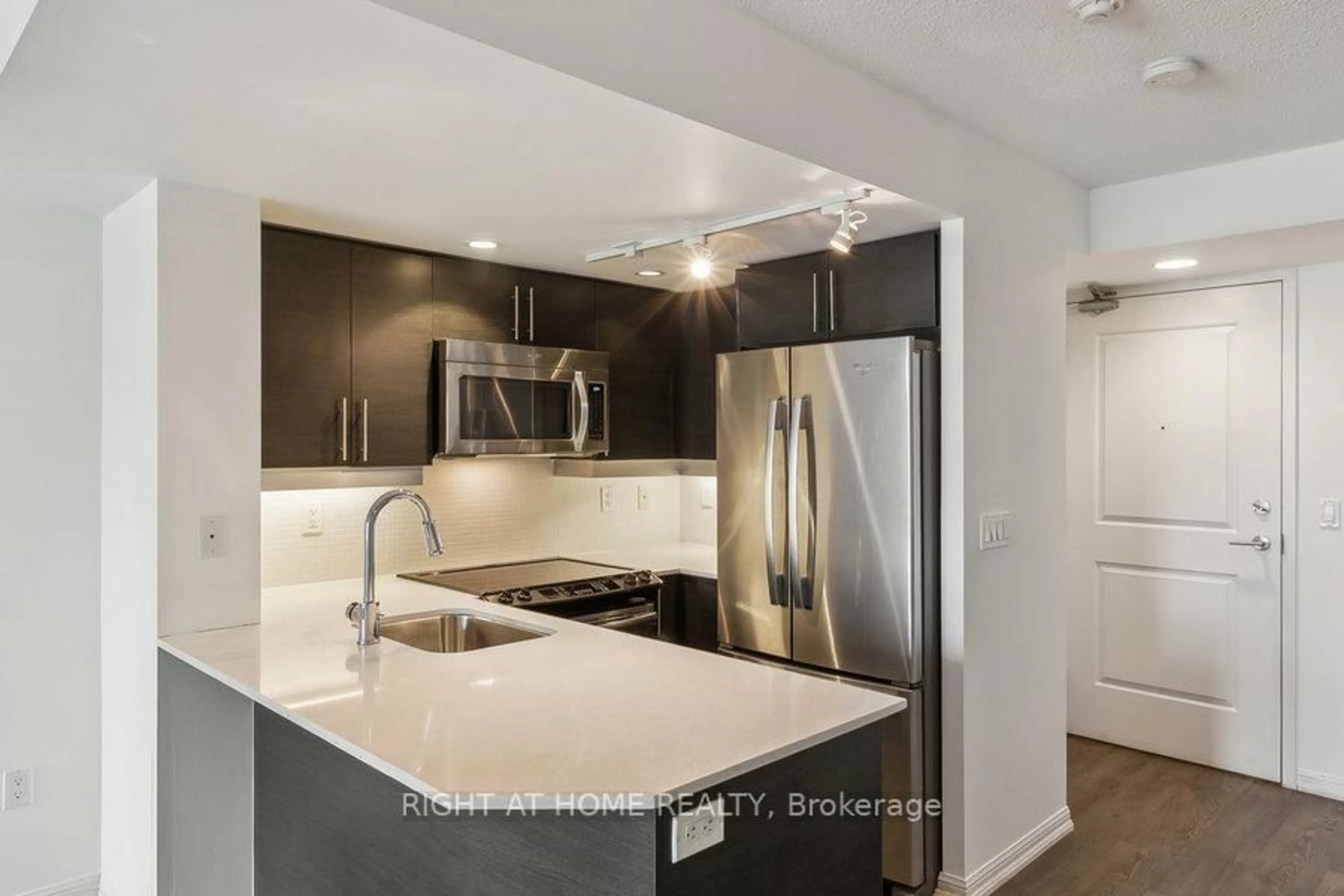 Unknown for 75 East Liberty St #1015, Toronto Ontario M6K 0A2